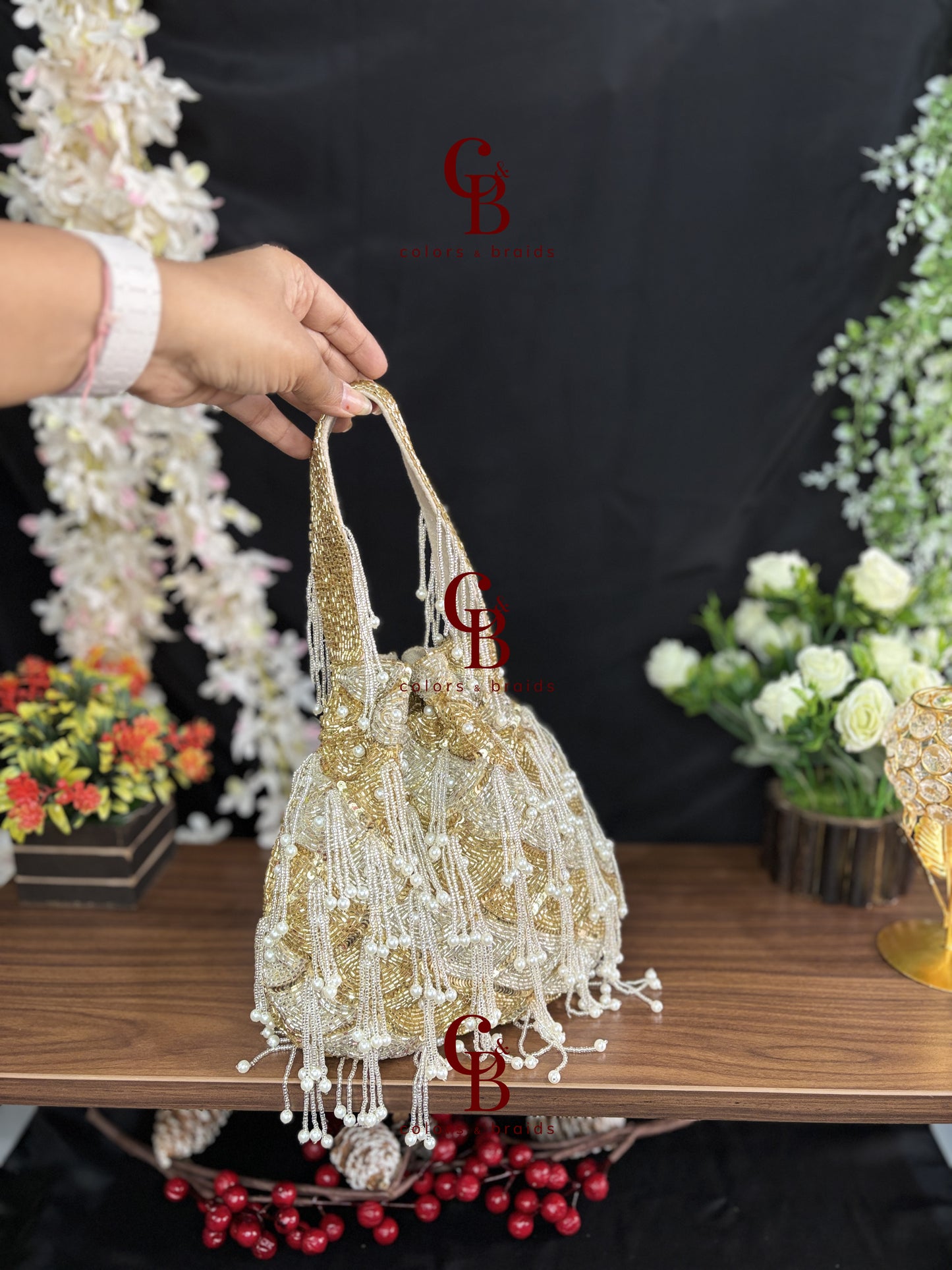 Ziya Fringe Potli