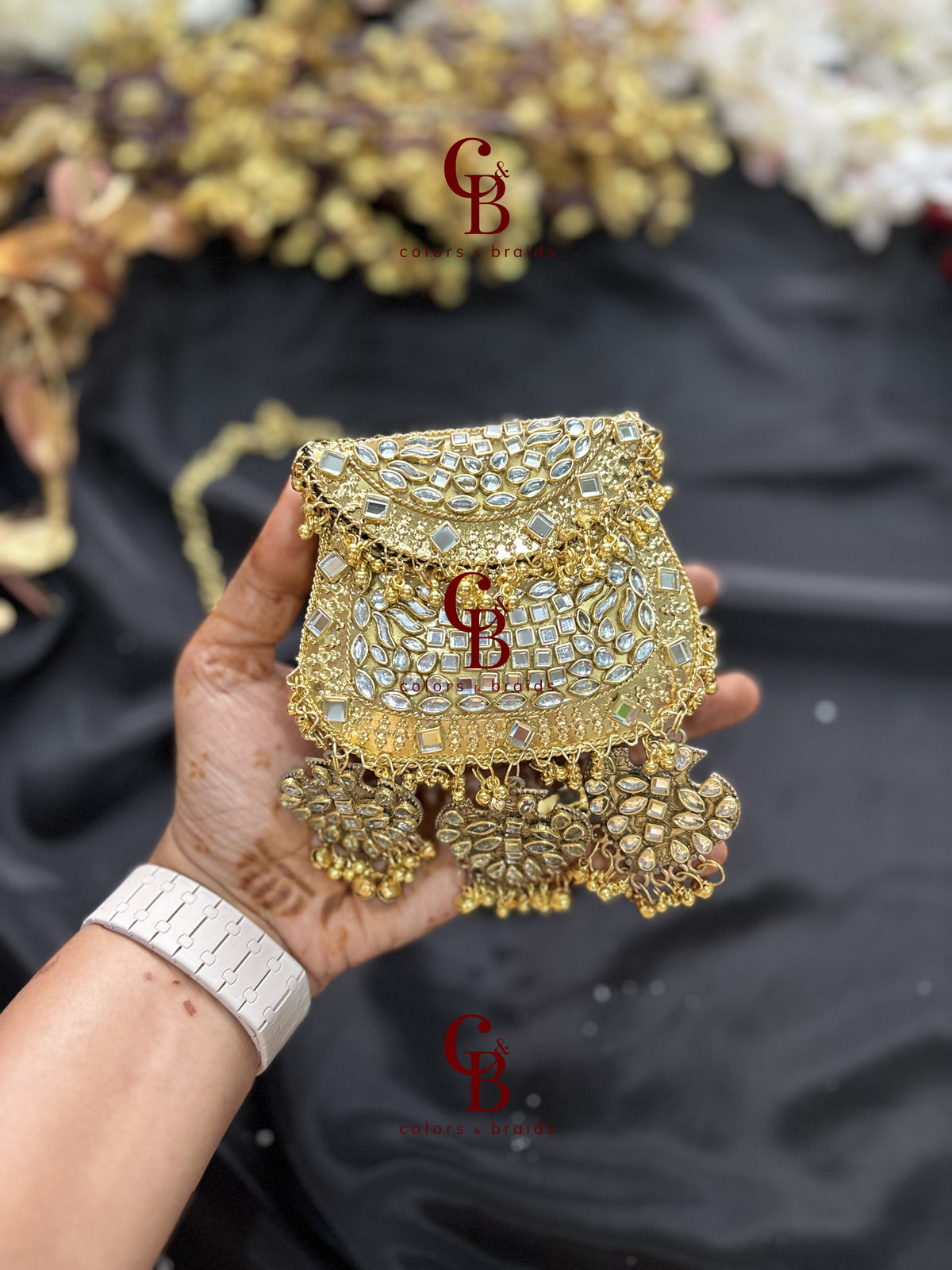 Classic Ghungroo Kundan Clutch (With Ghungroo Sound)