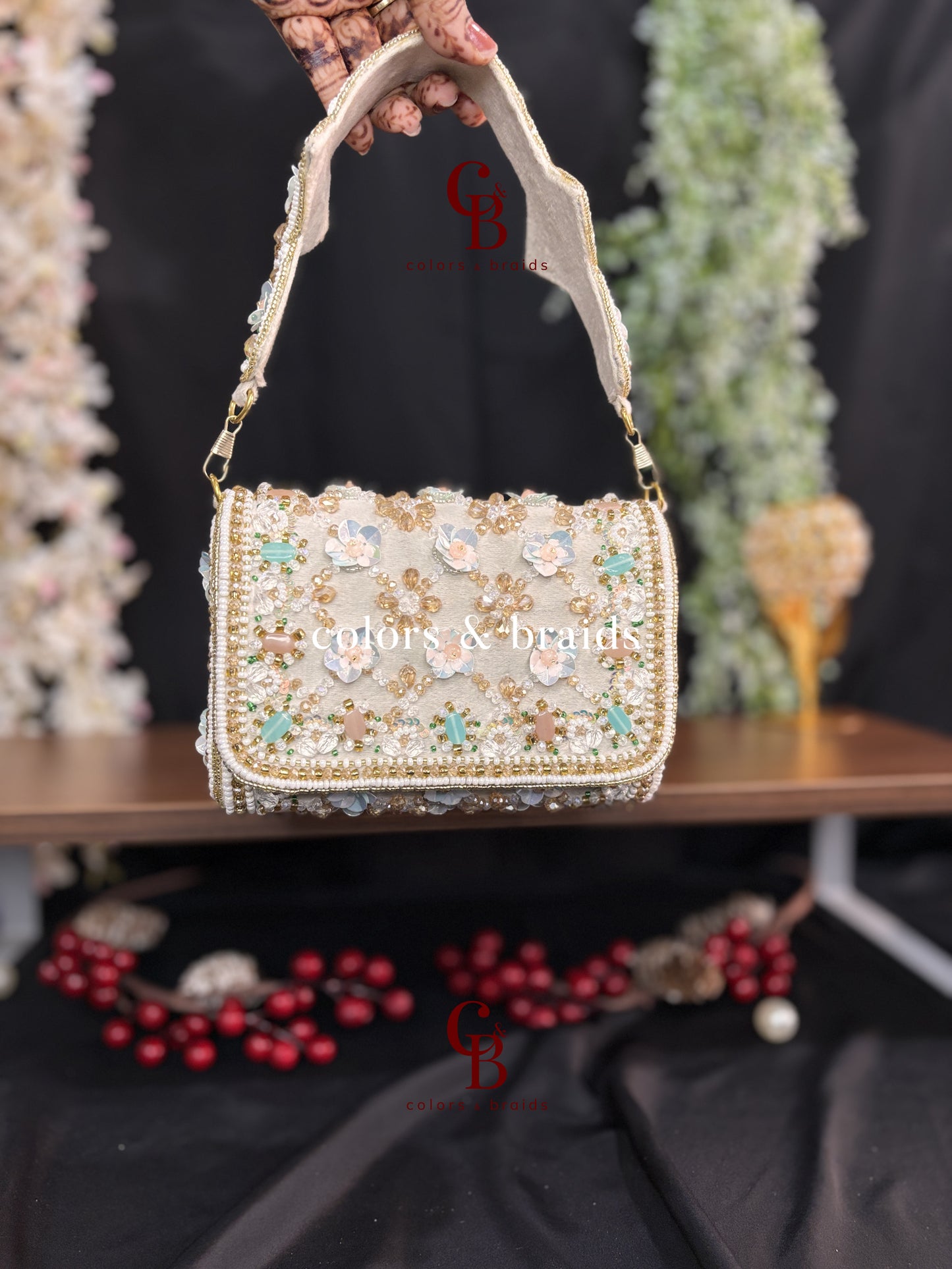Vihana Flap Clutch
