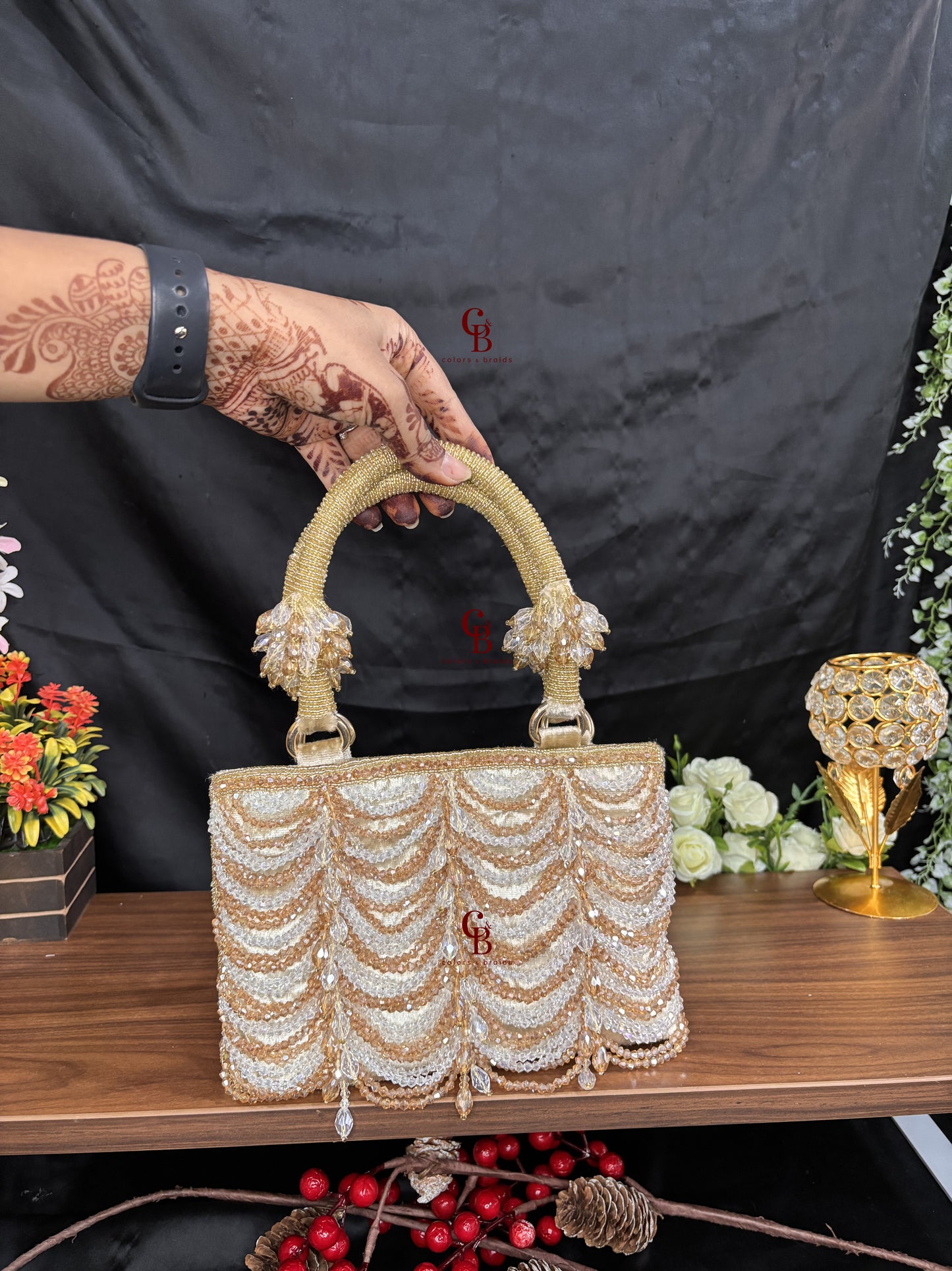 Mala Crystal Zip Potli