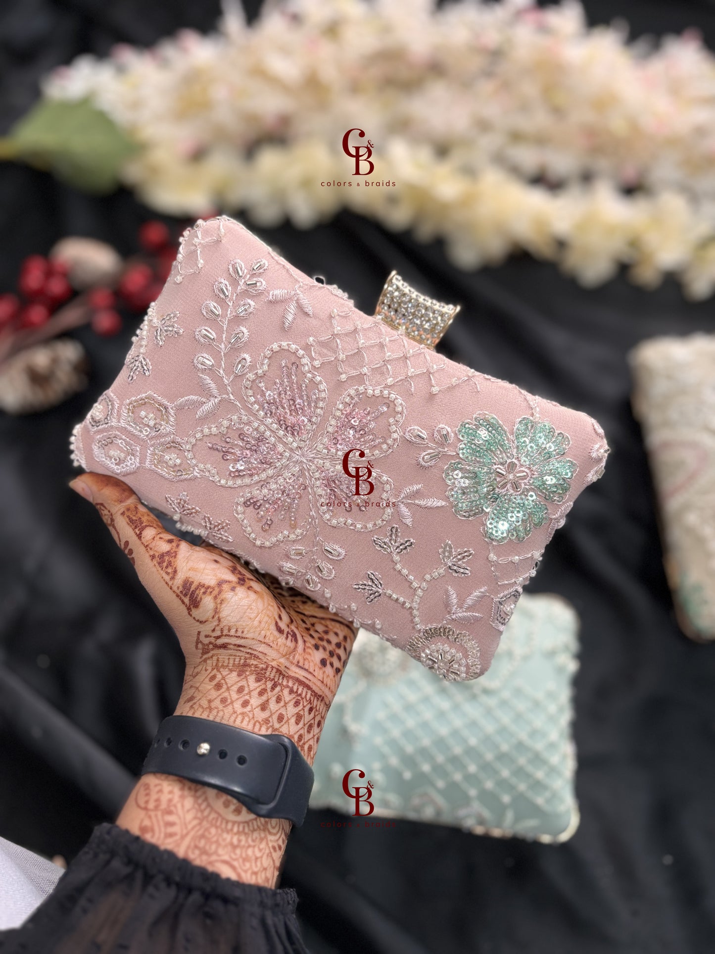 Zahra clutch