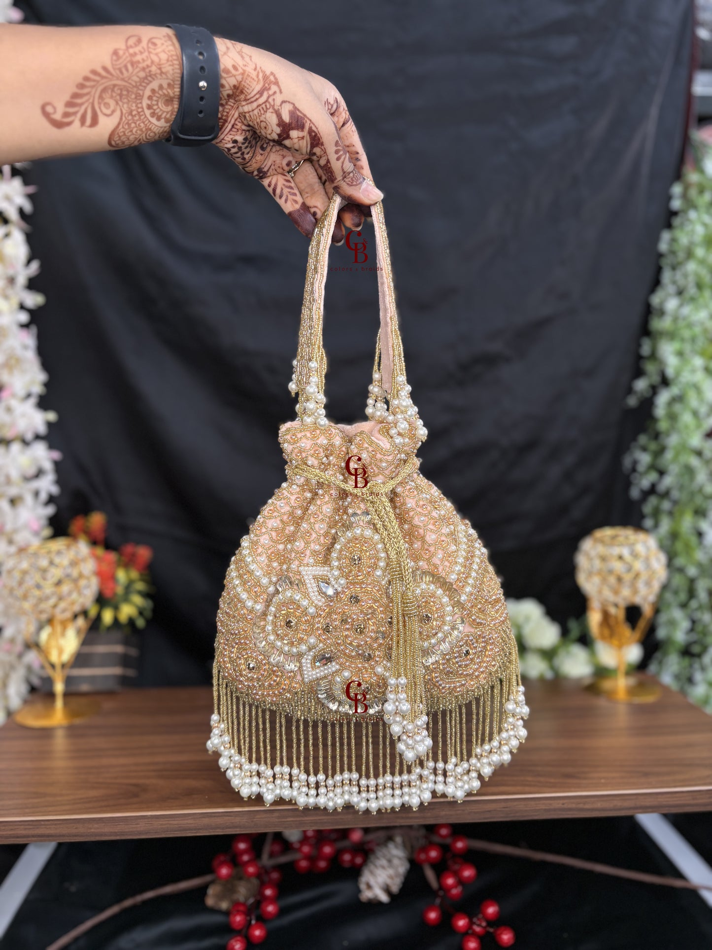 Inaya potli