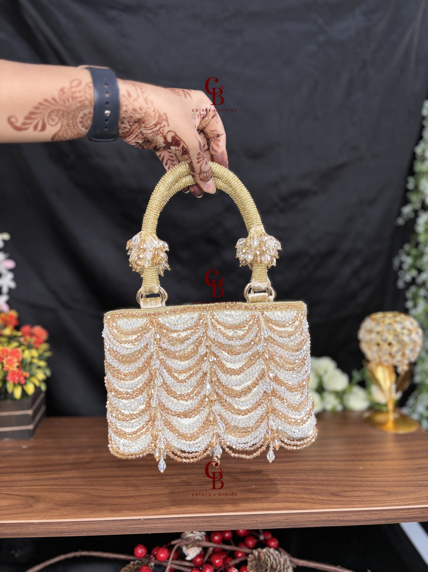 Mala Crystal Zip Potli