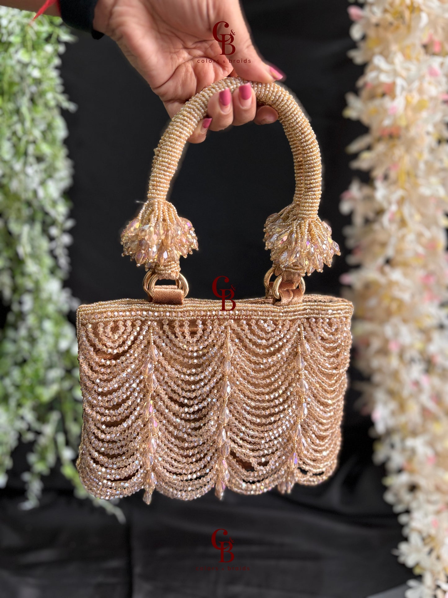 Mala Crystal Zip Potli