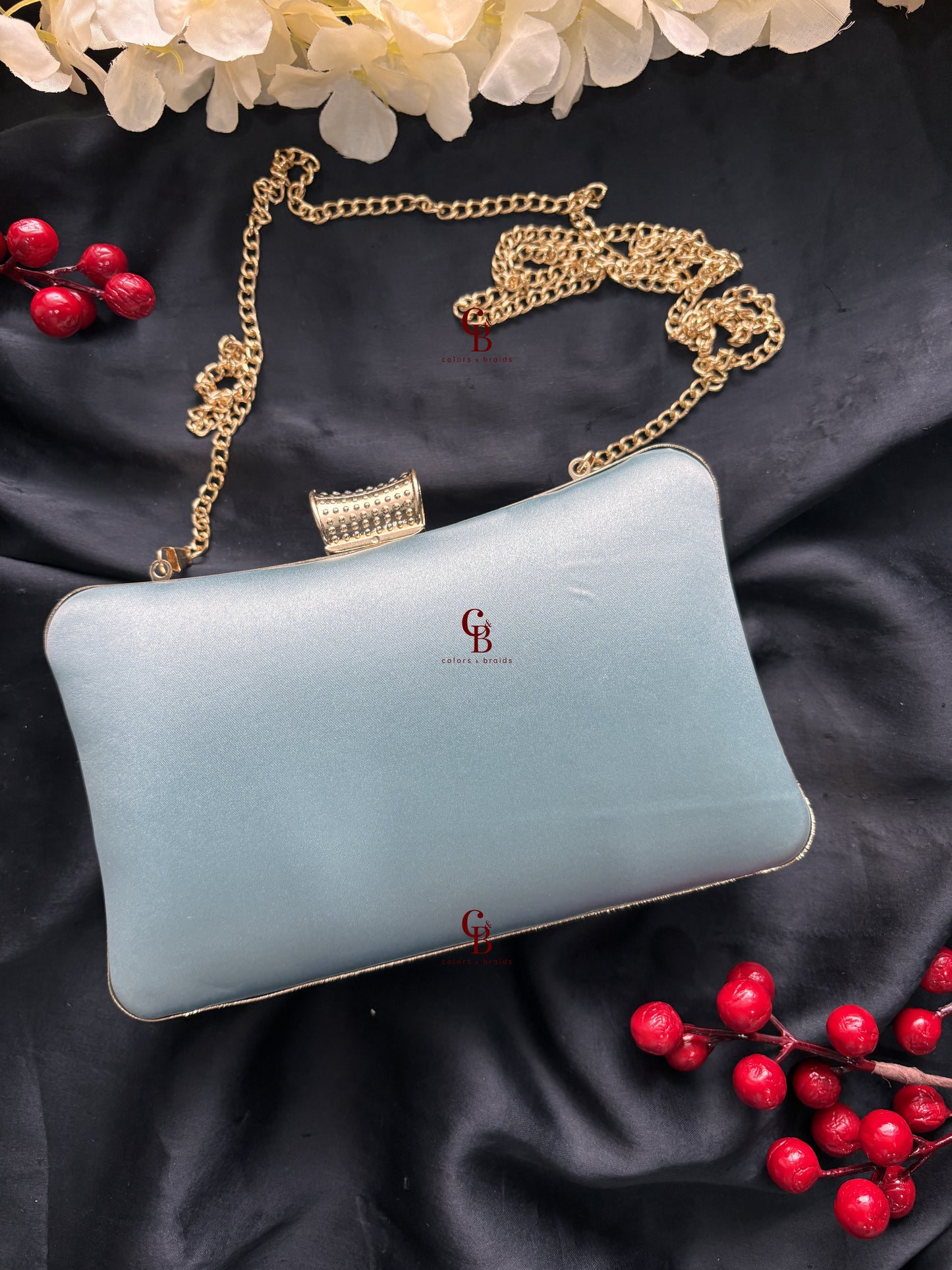Zahra clutch