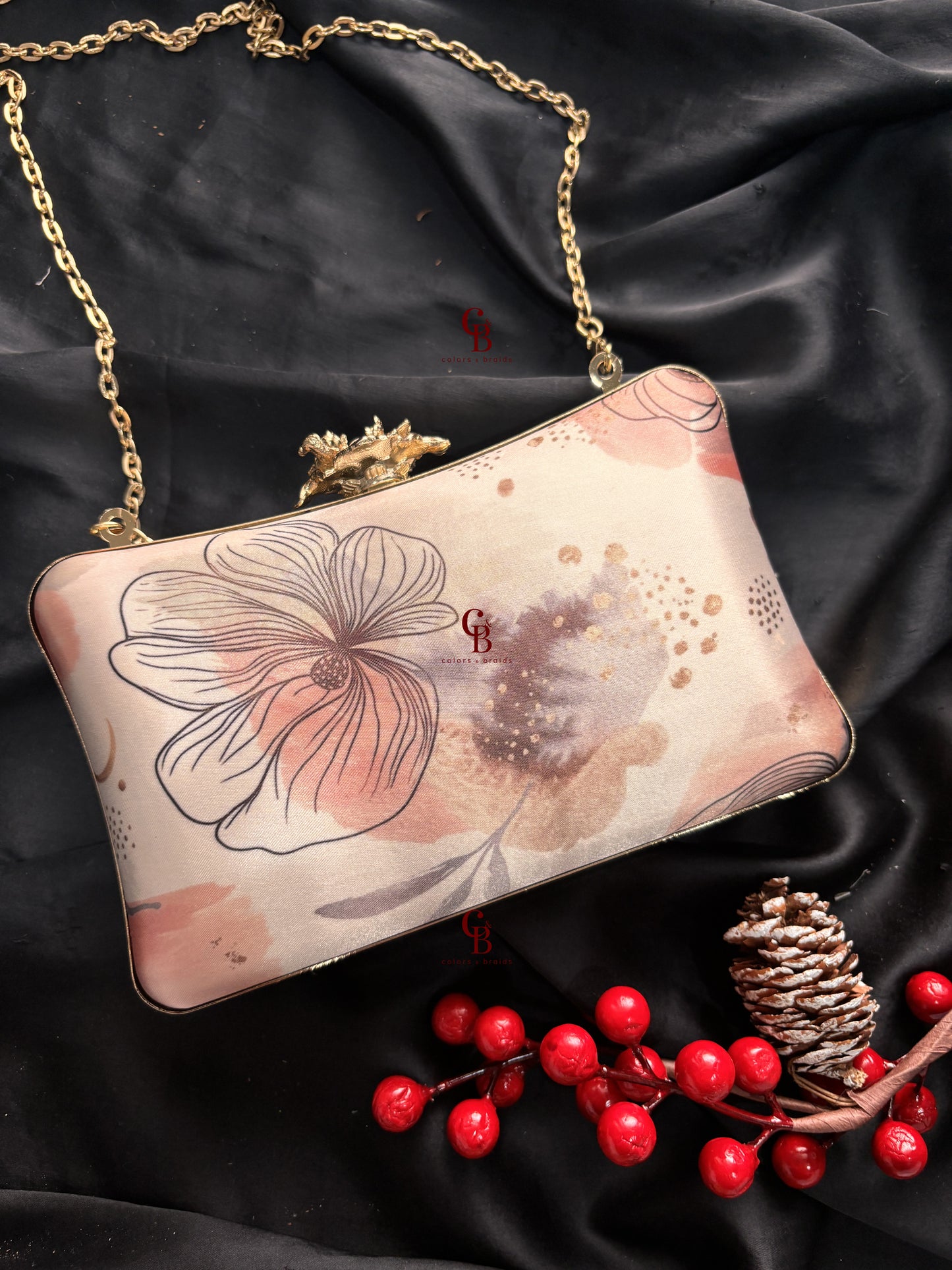 Raysha Print Highlight Clutch