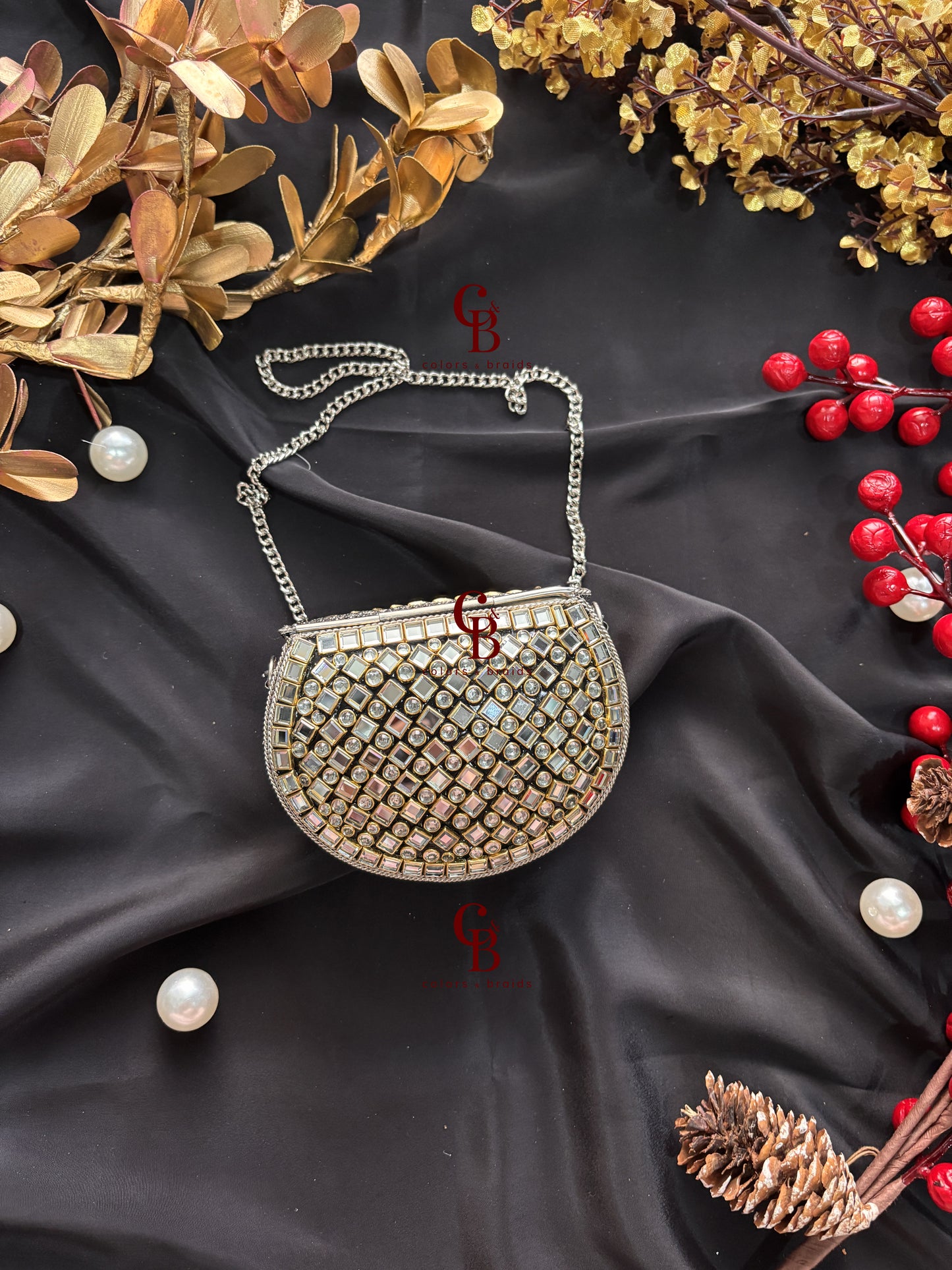 Siya Kundan Clutch - Peach Crystals