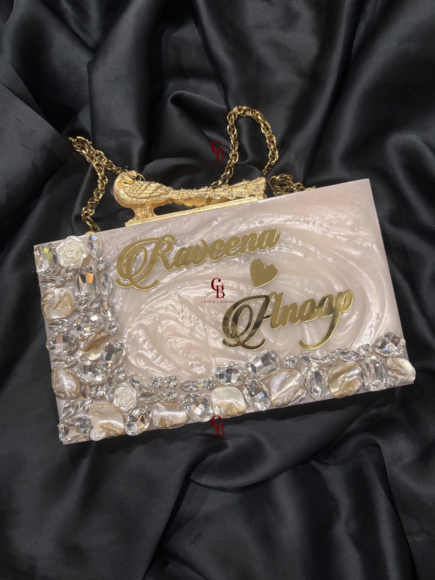 Peacock Knob Resin Clutch