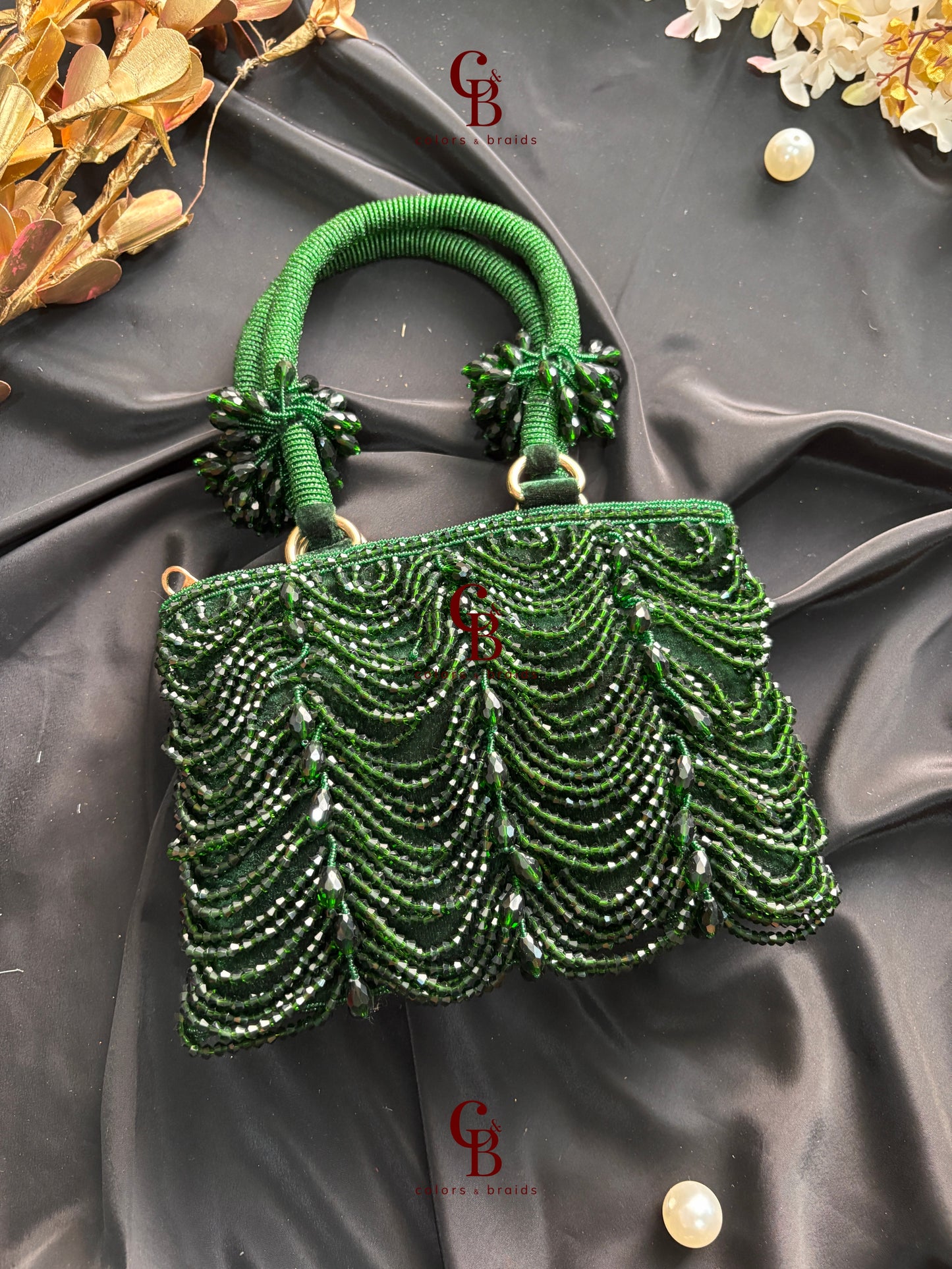 Mala Crystal Zip Potli