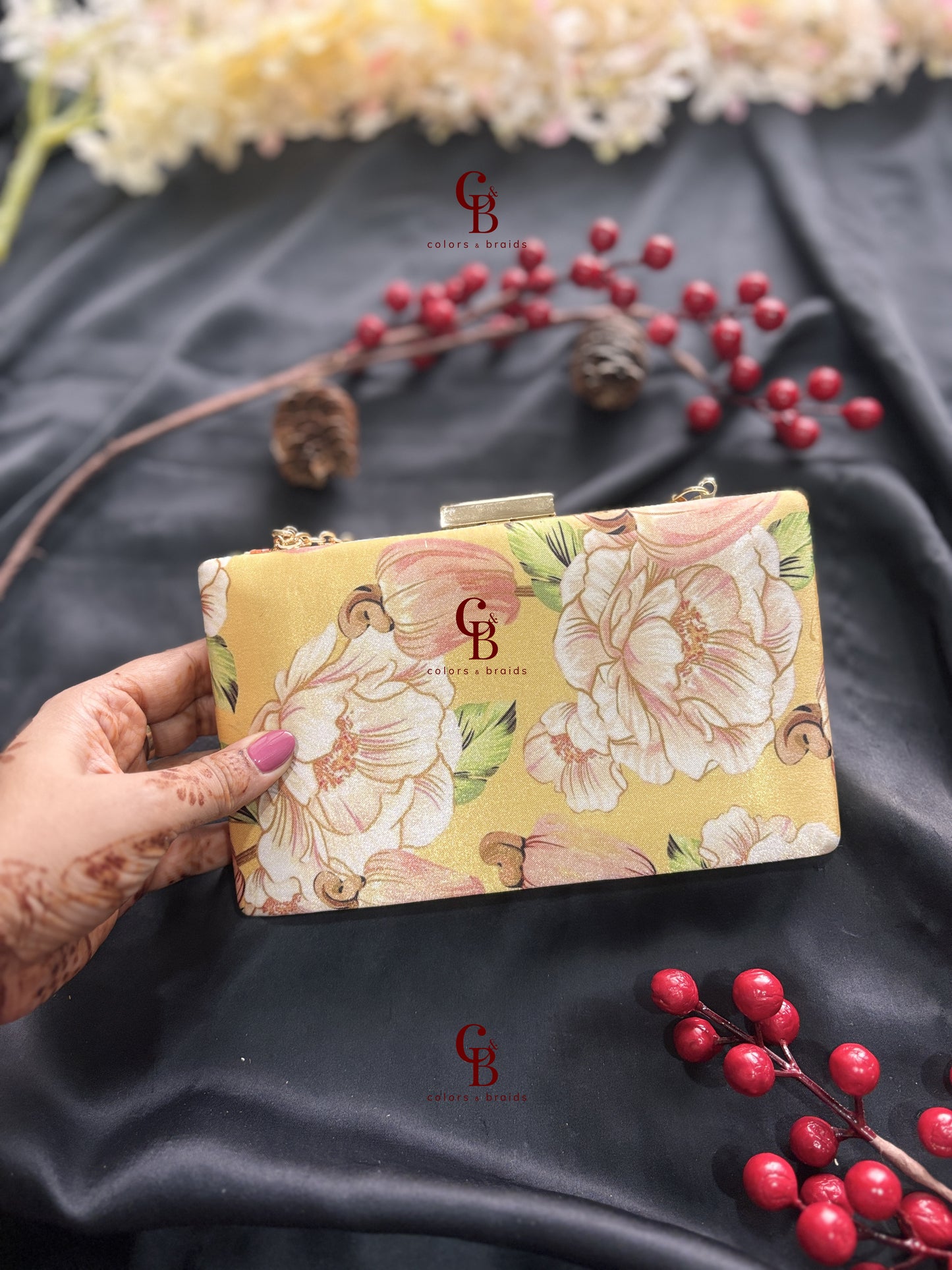 Taru Yellow Clutch