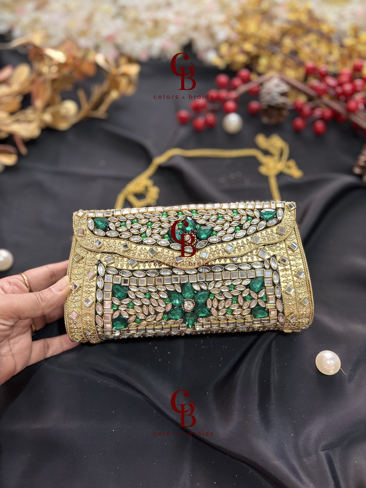 Sanya Kundan c=Clutch