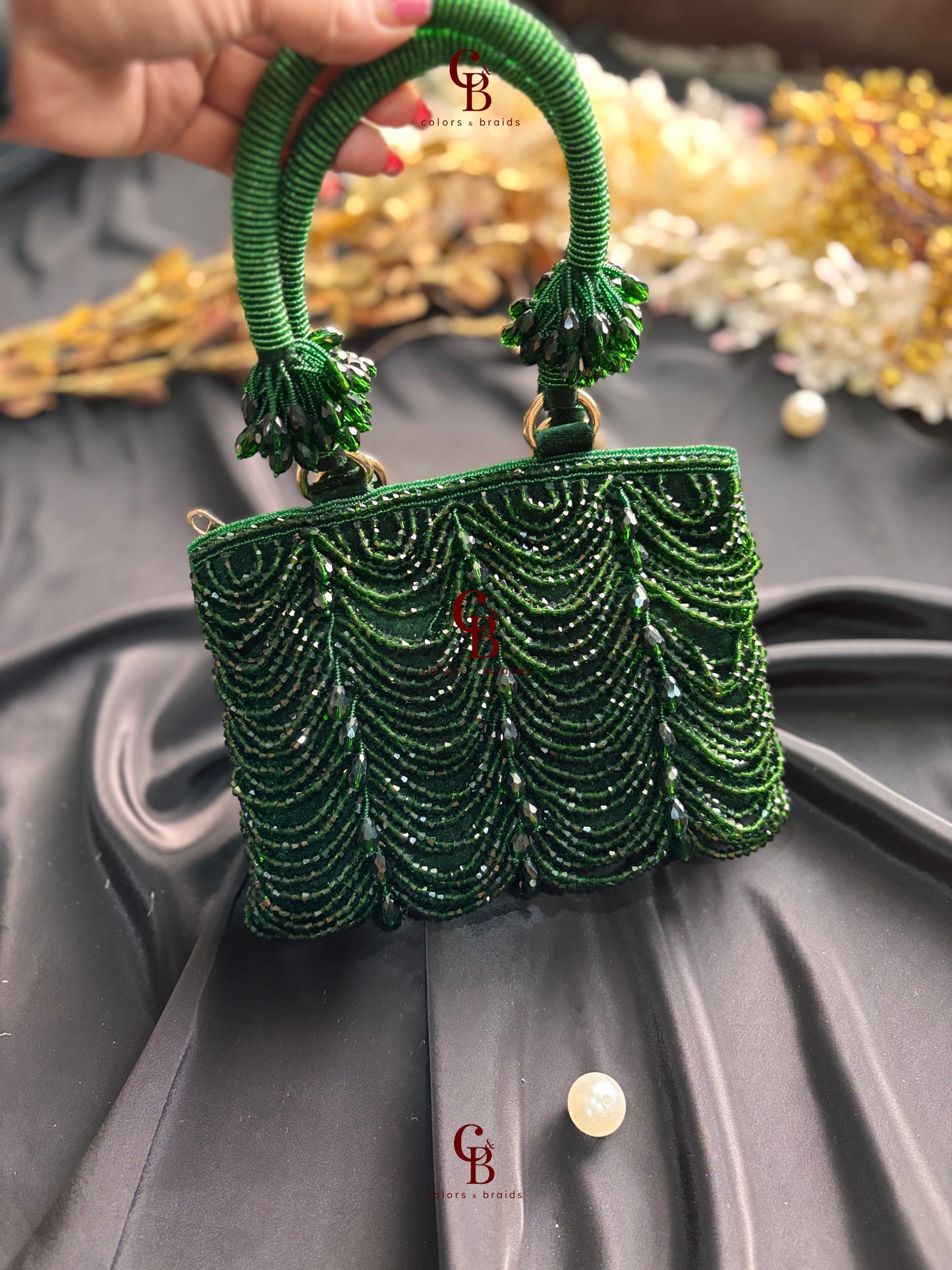 Mala Crystal Zip Potli