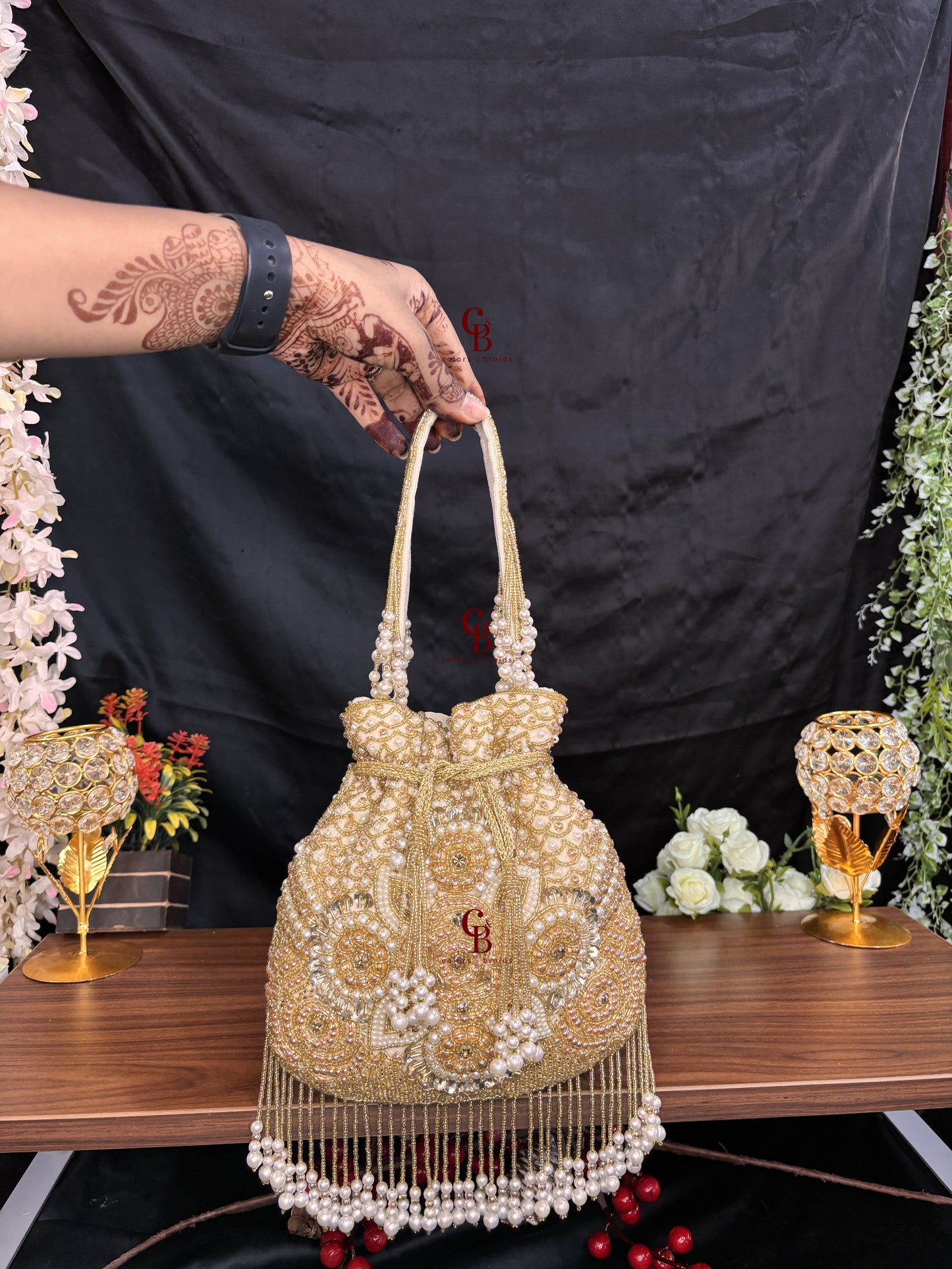 Inaya potli