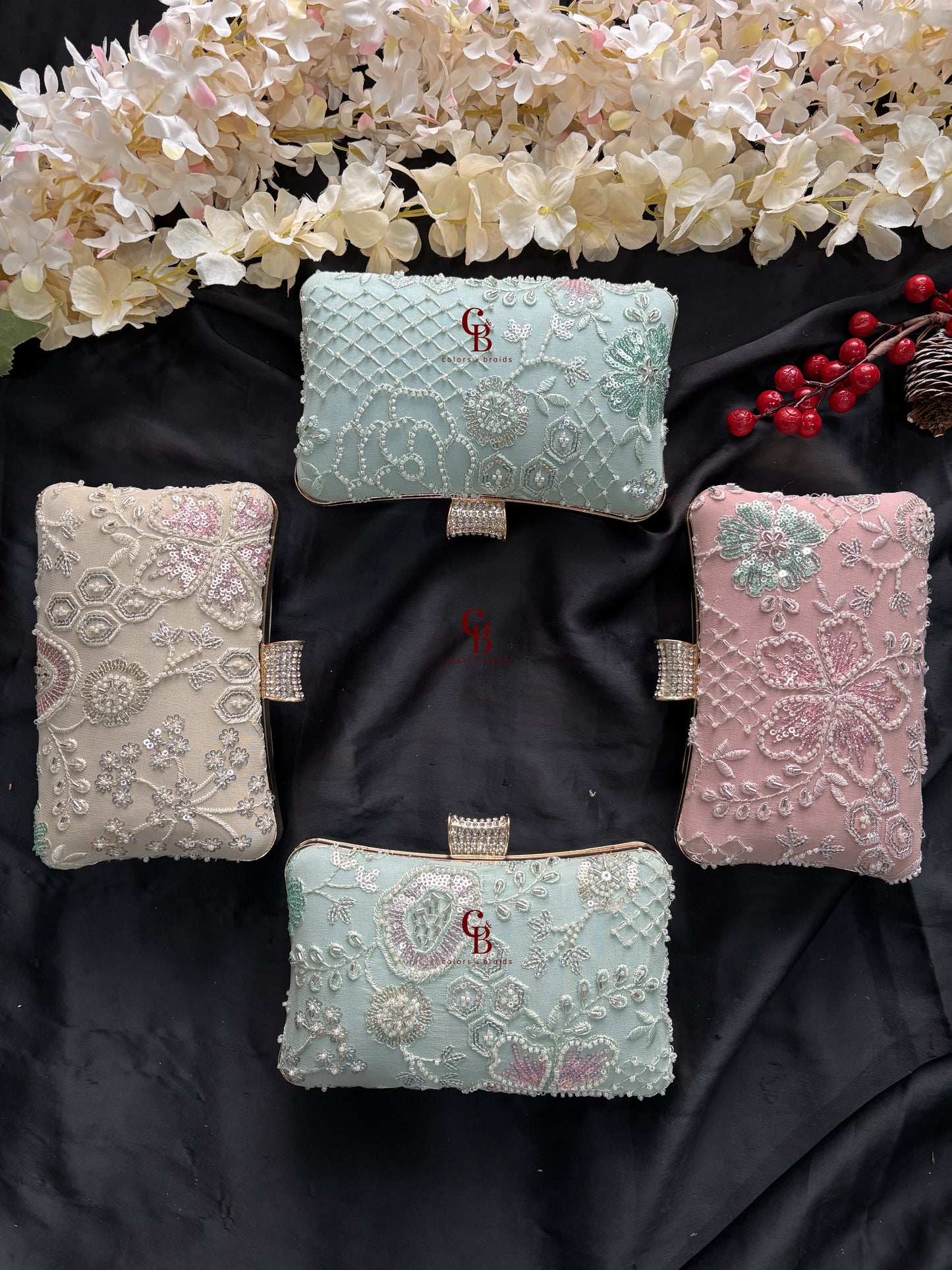 Zahra clutch
