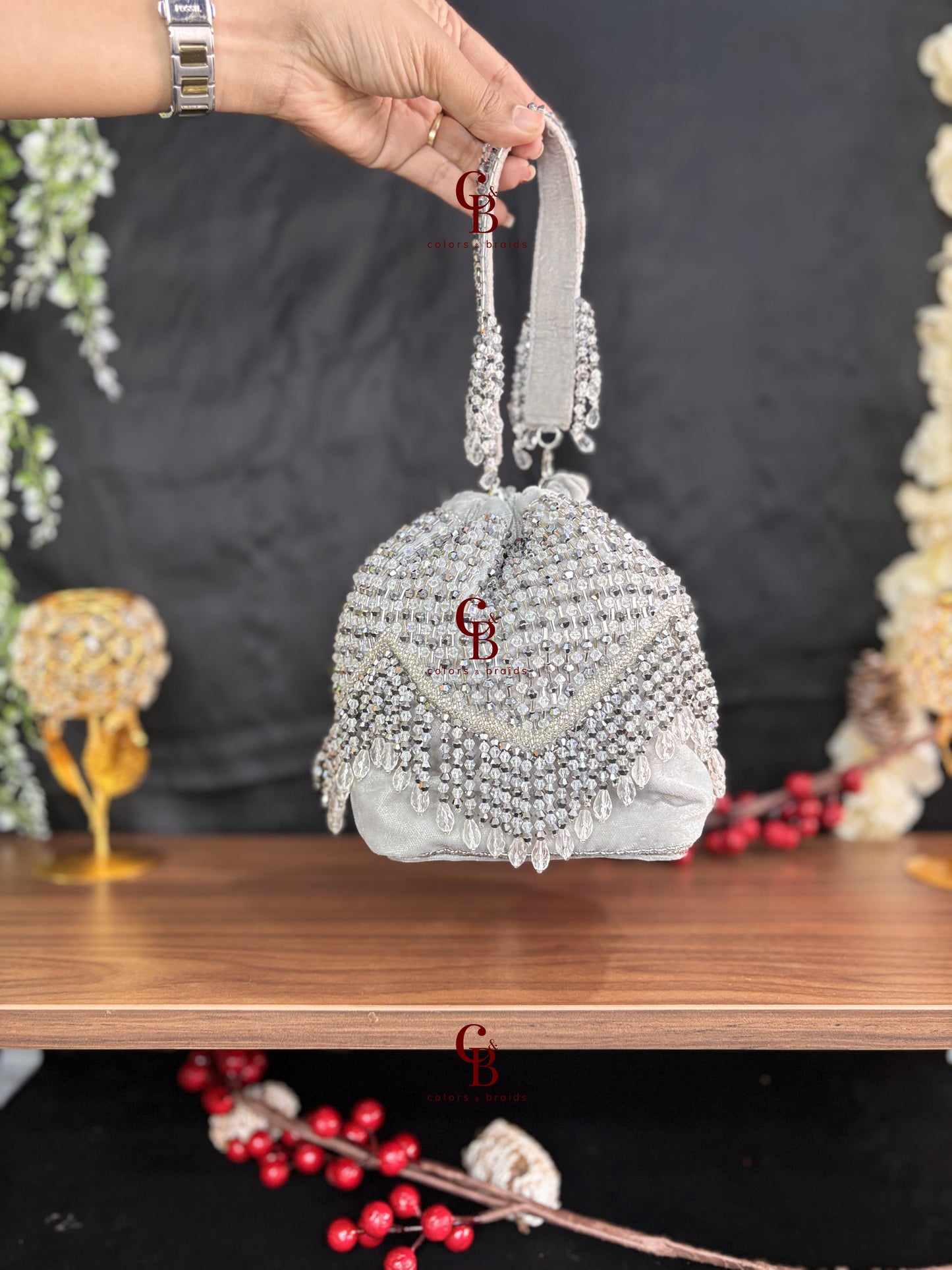V Crystal Diamond Round Potli