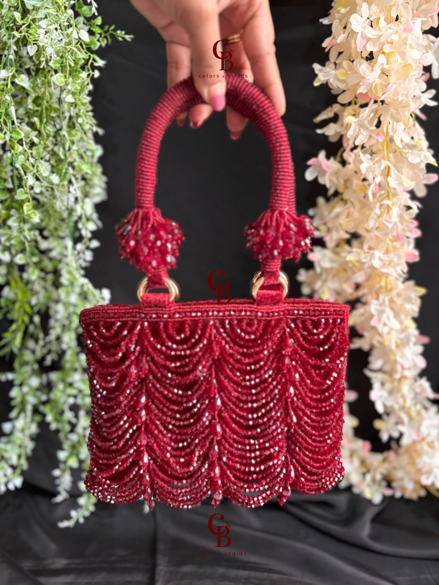 Mala Crystal Zip Potli