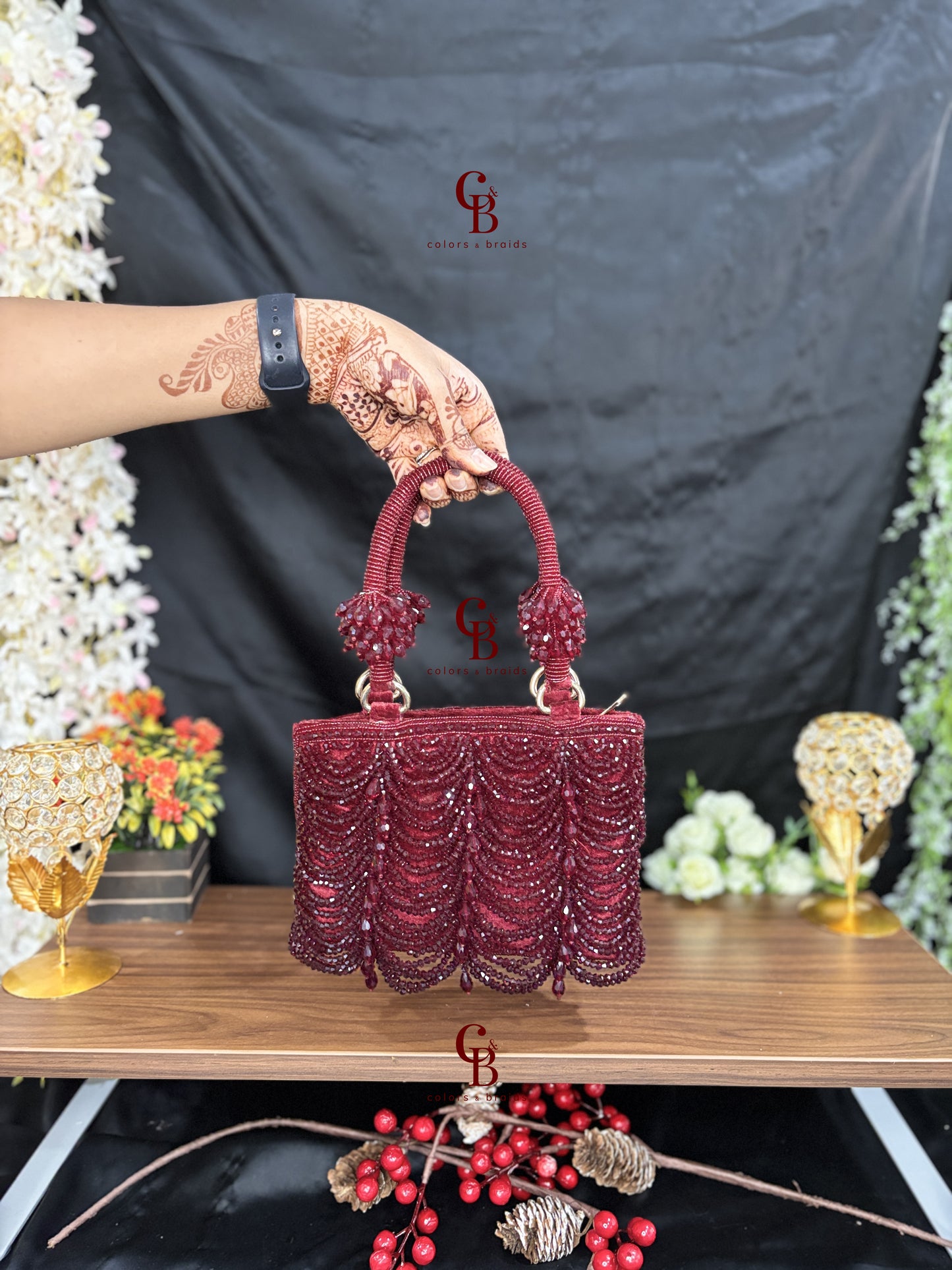 Mala Crystal Zip Potli