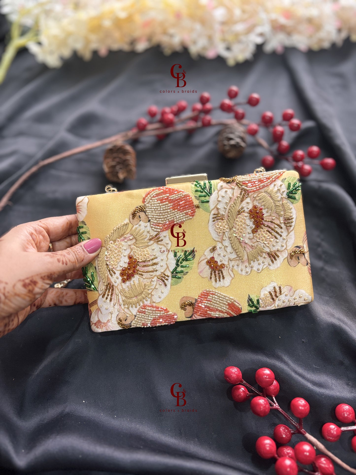 Taru Yellow Clutch