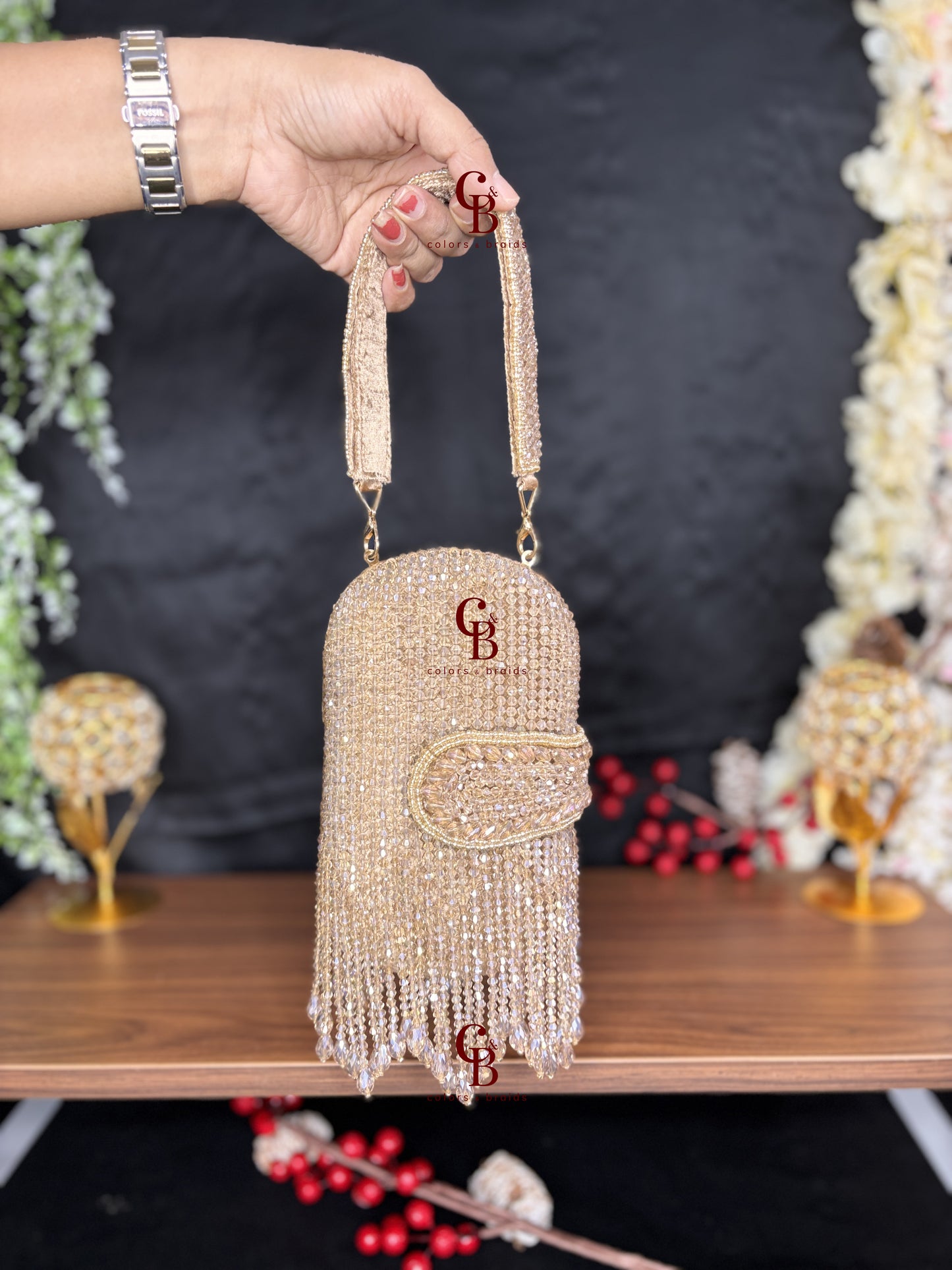 All over Crystal Droplets Mobile Clutch