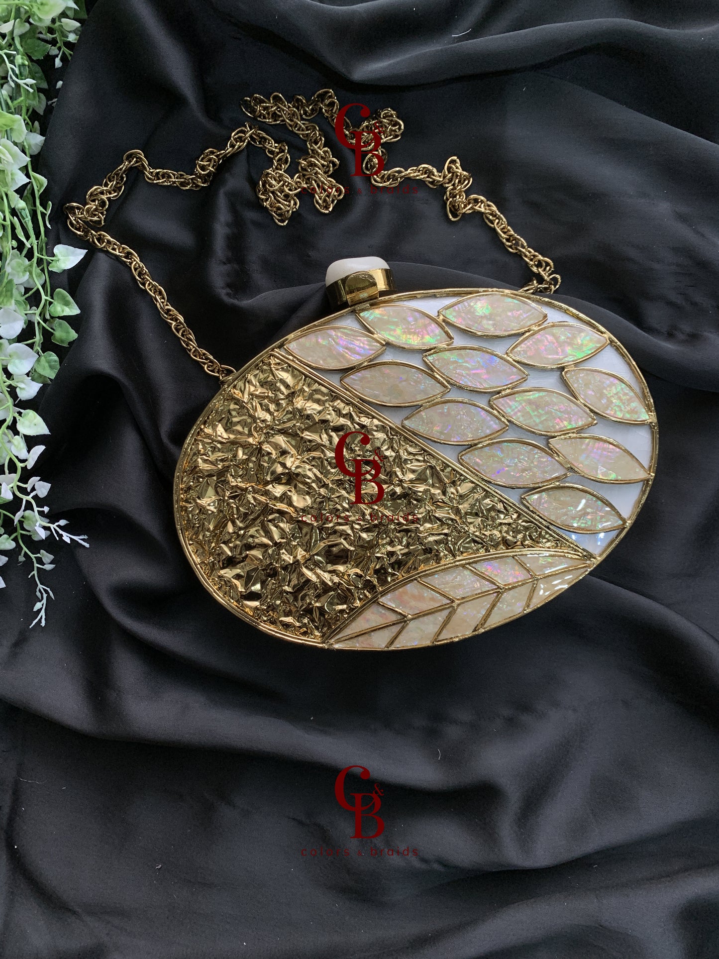 Bahaara Mother of Pearl - MOP Clutch