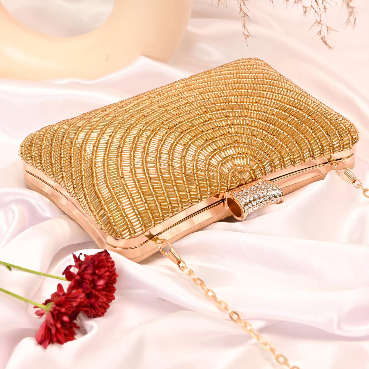 Aabida Clutch