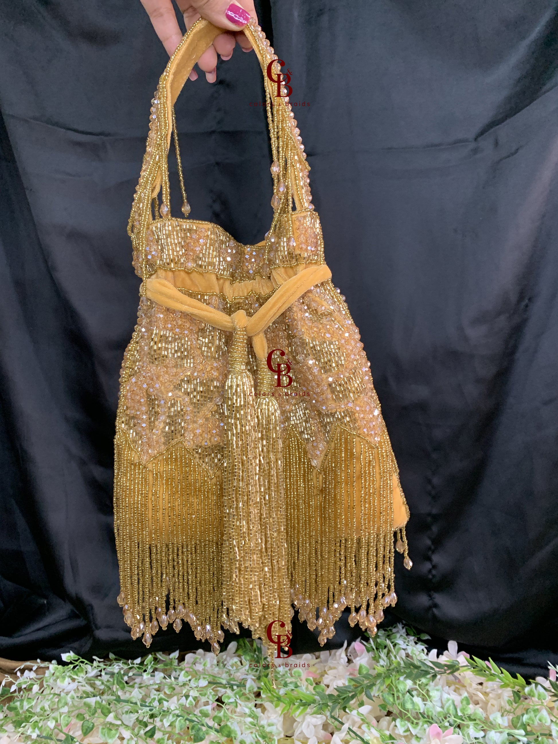 Crystal Cut Dana Potli