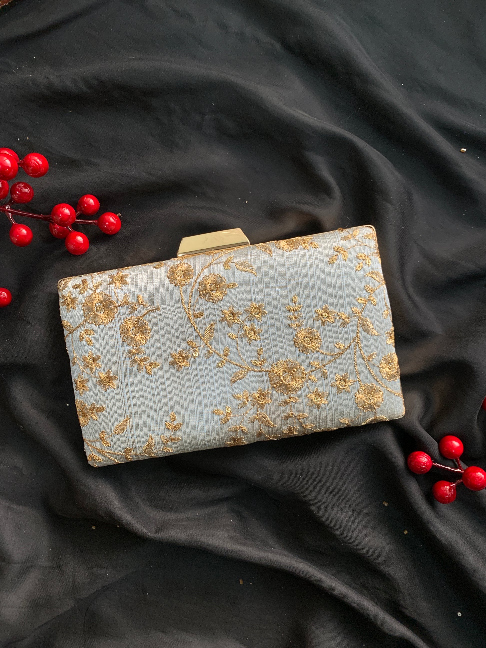 Floral Creeper Clutch