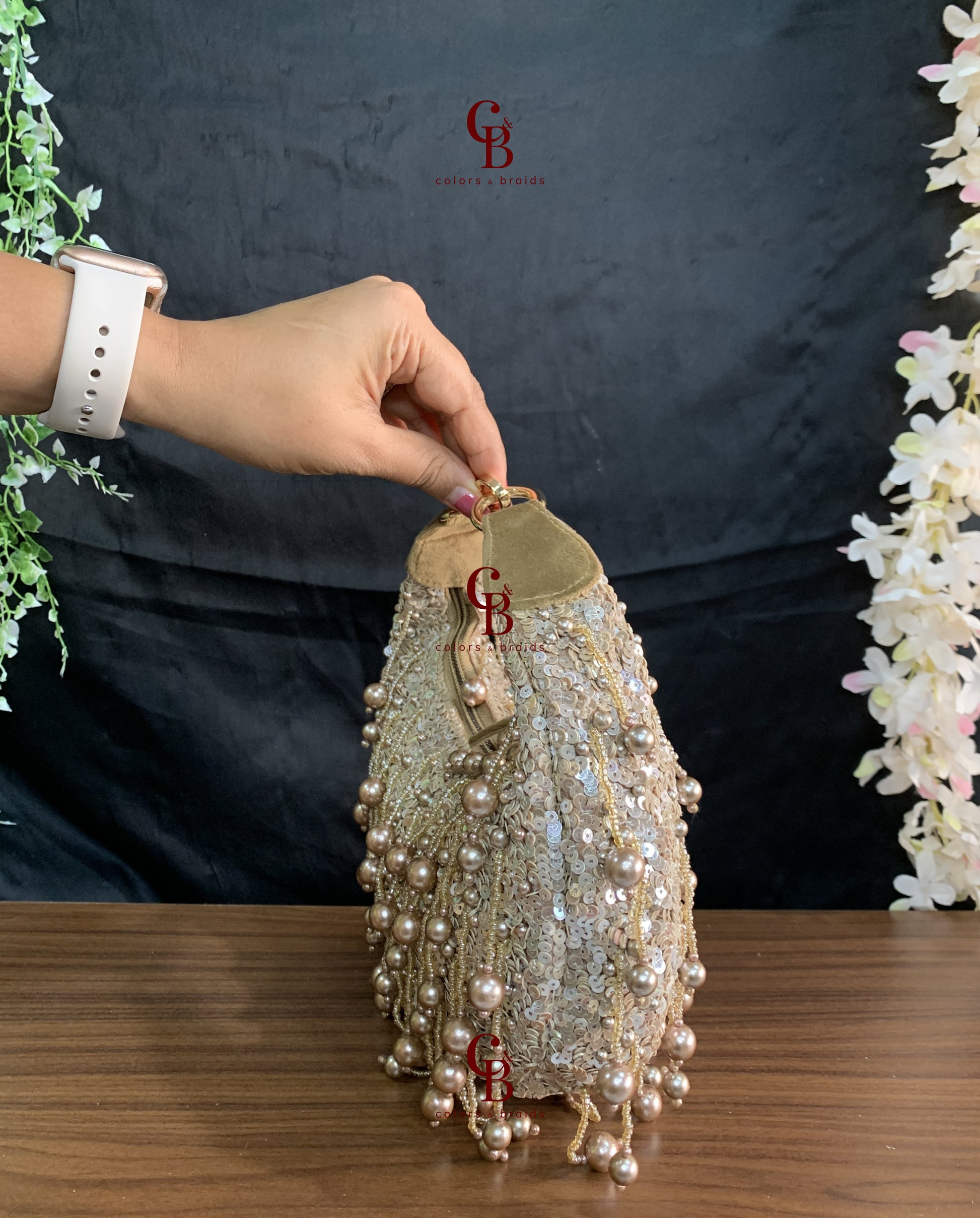 Chand Pearl Potli
