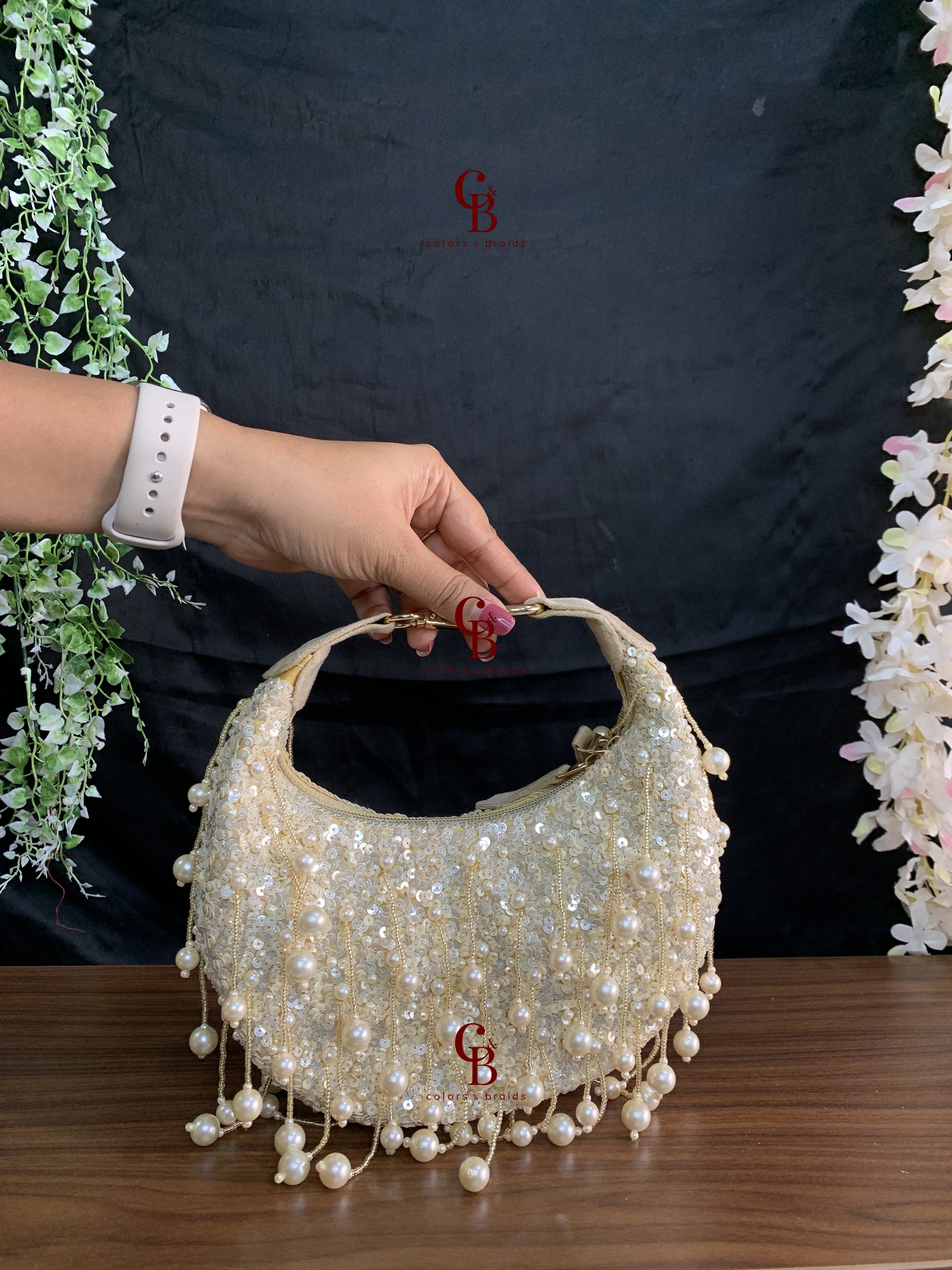 Chand Pearl Potli