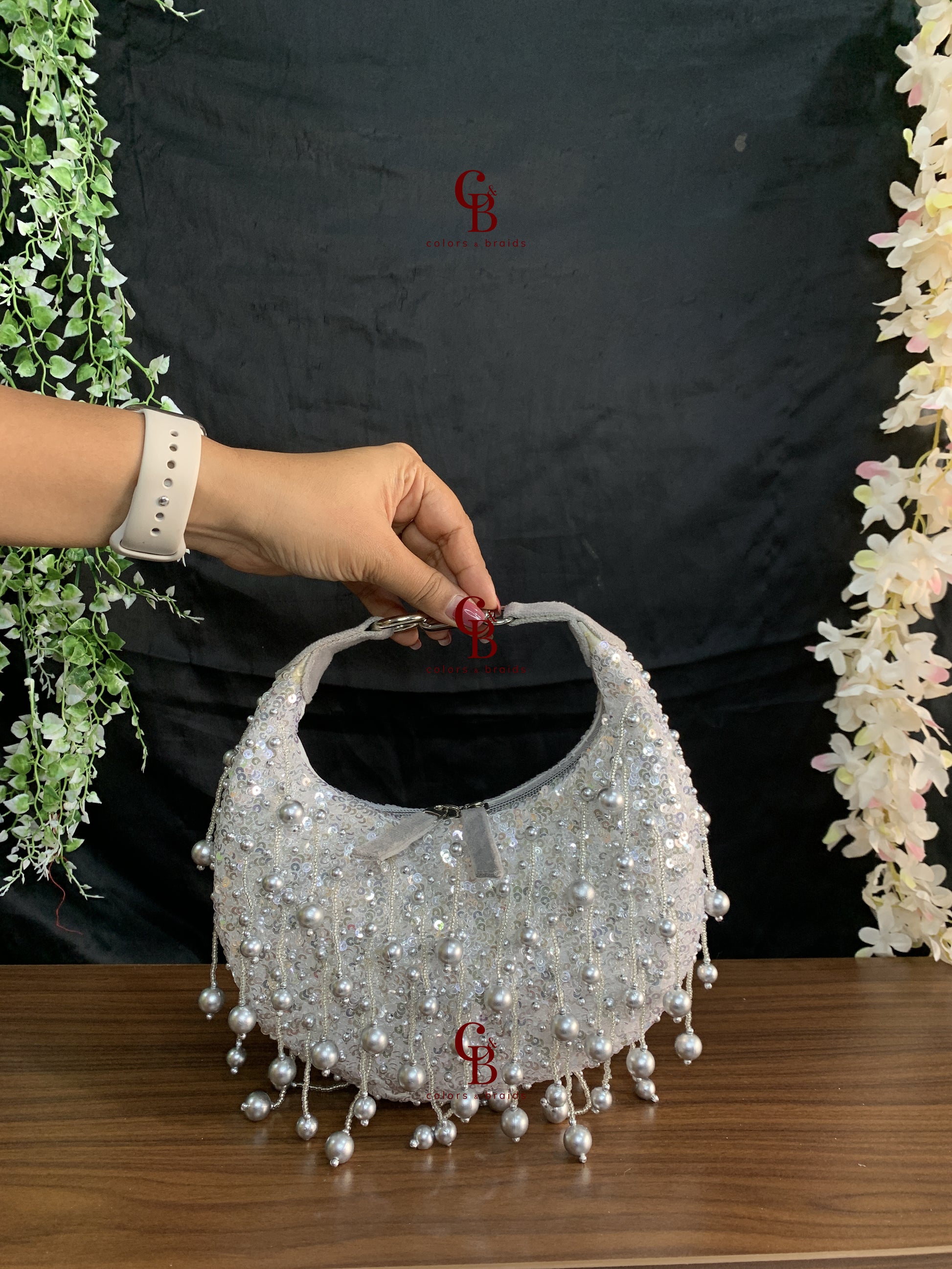 Chand Pearl Potli