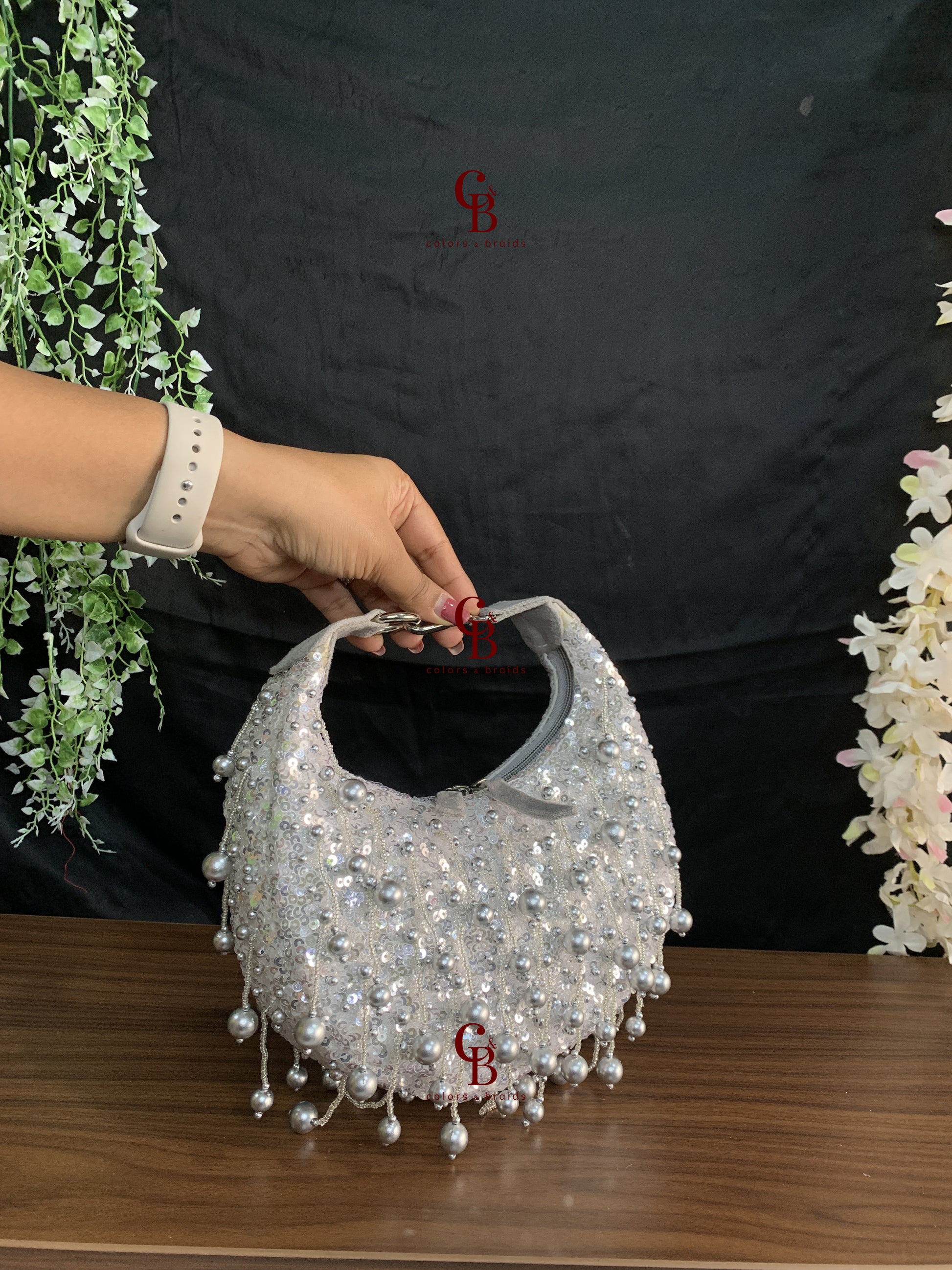 Chand Pearl Potli