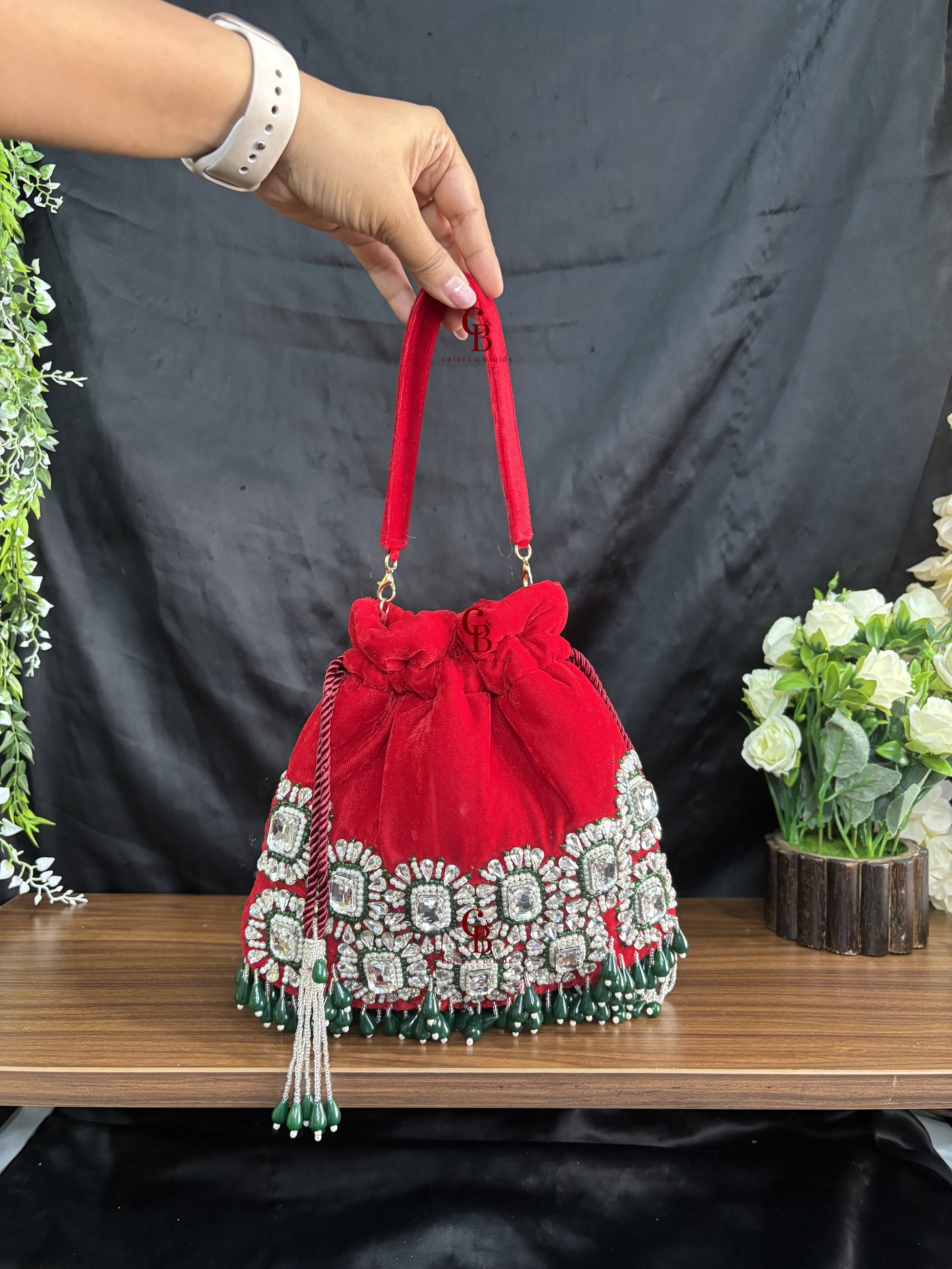 Gulzar Crystal Wedding Potli