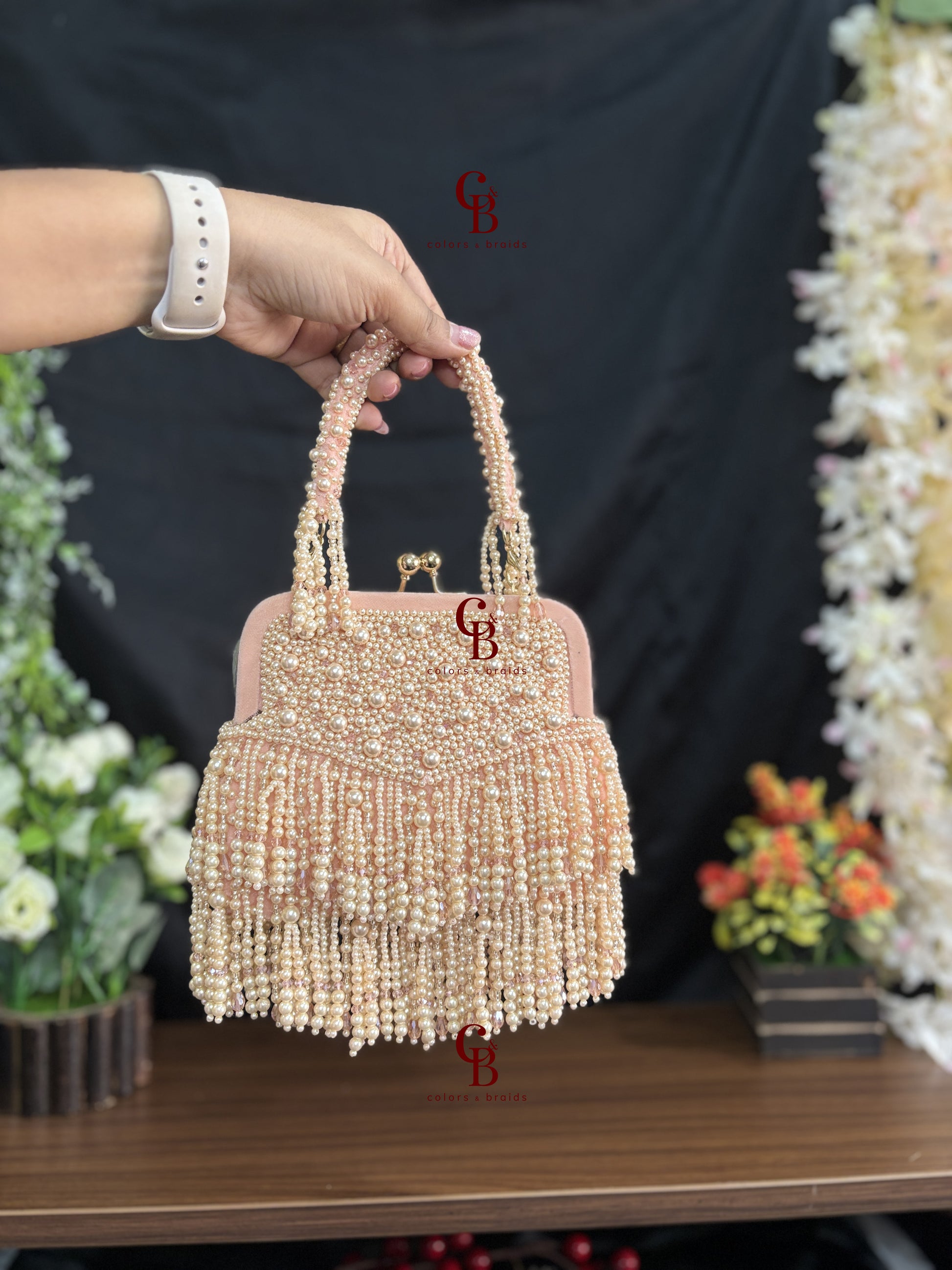 Mumtaz Pearl Batua Bag