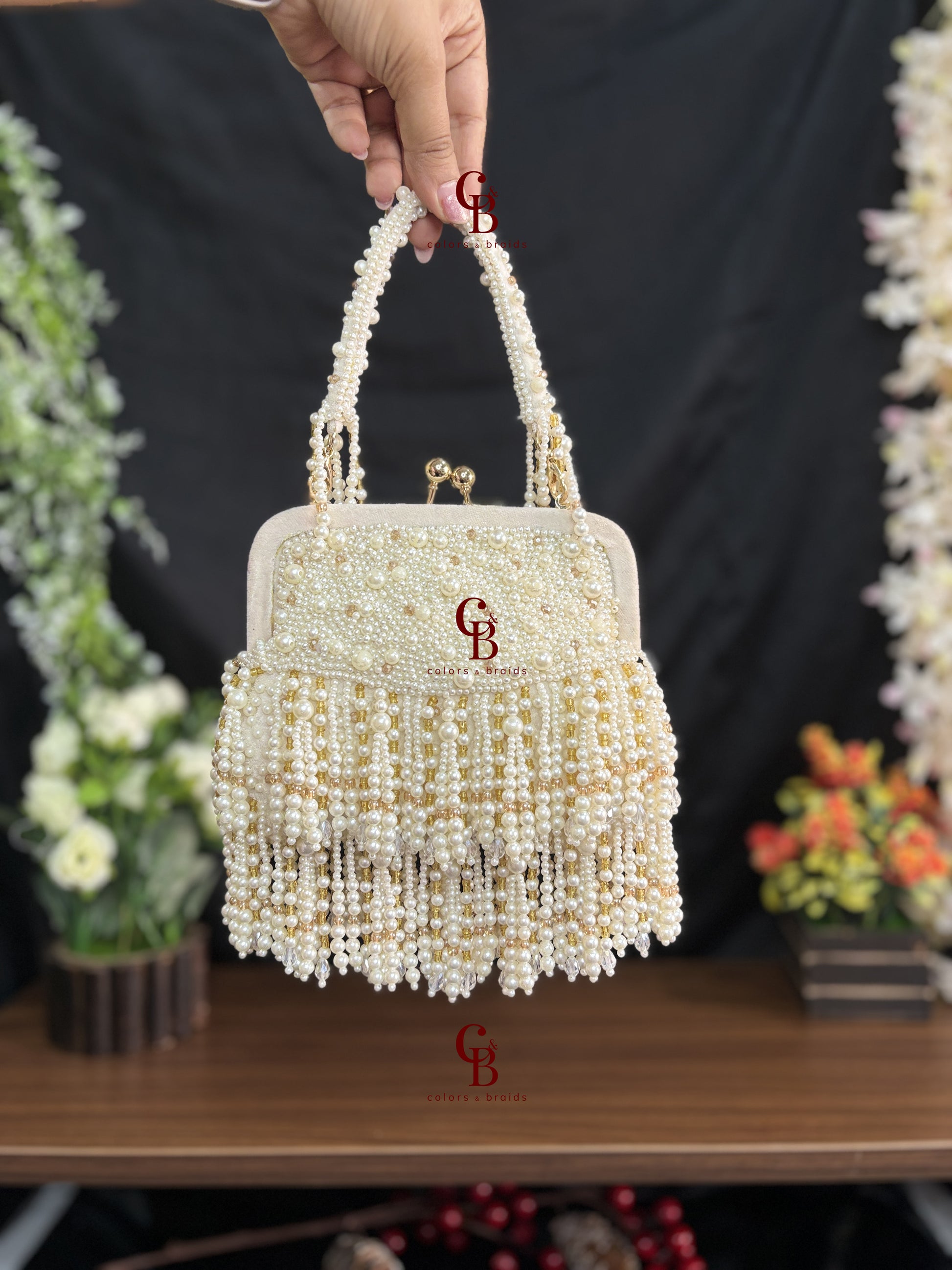 Mumtaz Pearl Batua Bag