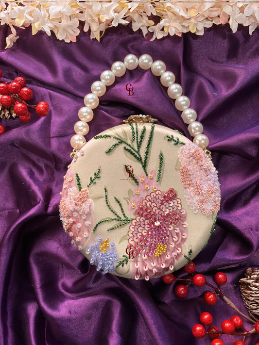 Anaya Clutch