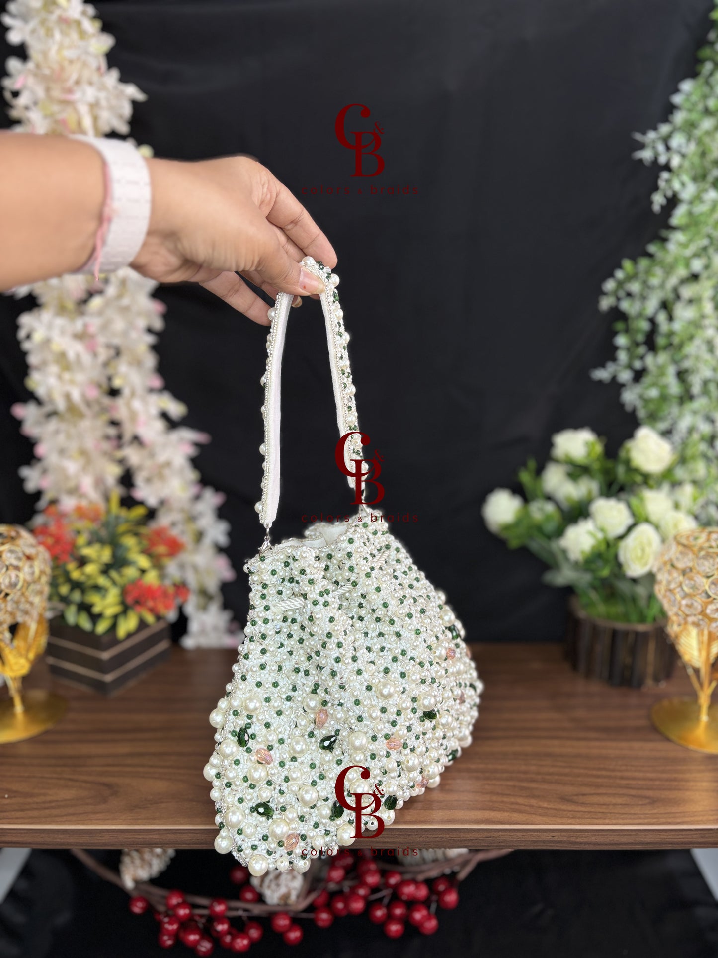 Pearl Bloom Potli