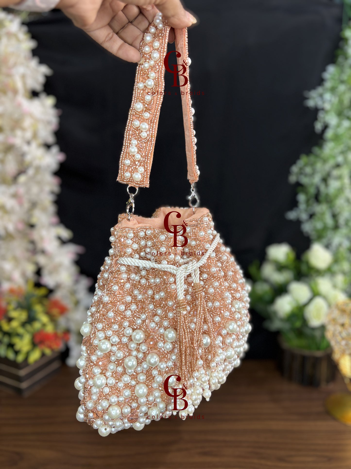 Pearl Bloom Potli