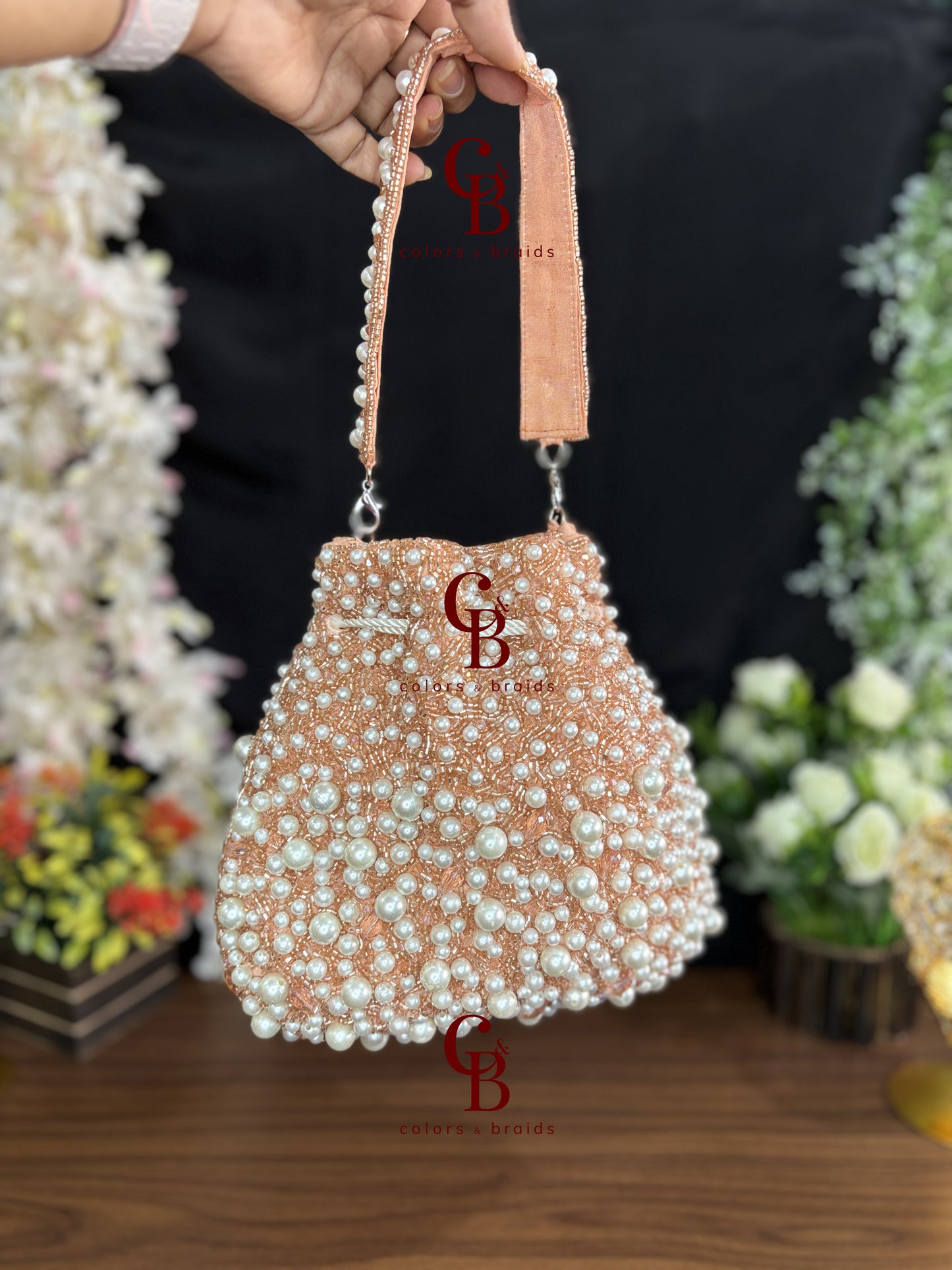 Pearl Bloom Potli