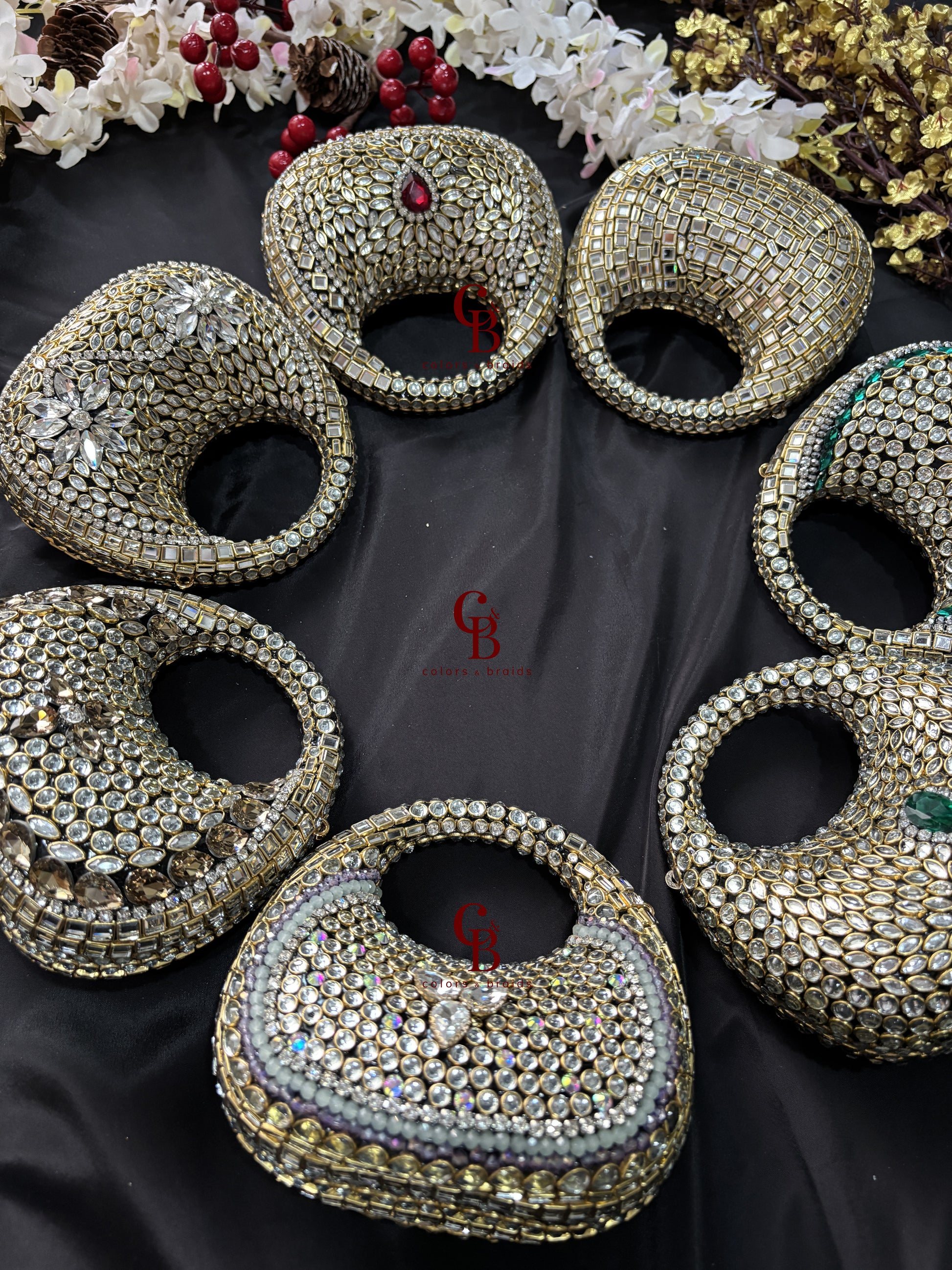 Luxury Kundan clutch for bridal wear