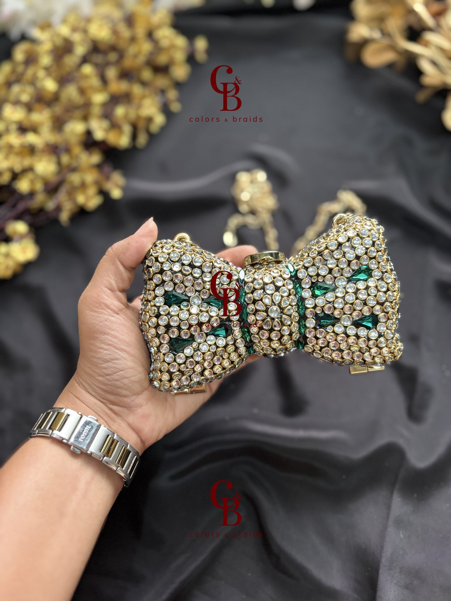 Kundan Bow Crystal Clutch