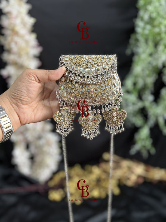 Classic Ghungroo Kundan Clutch (With Ghungroo Sound)