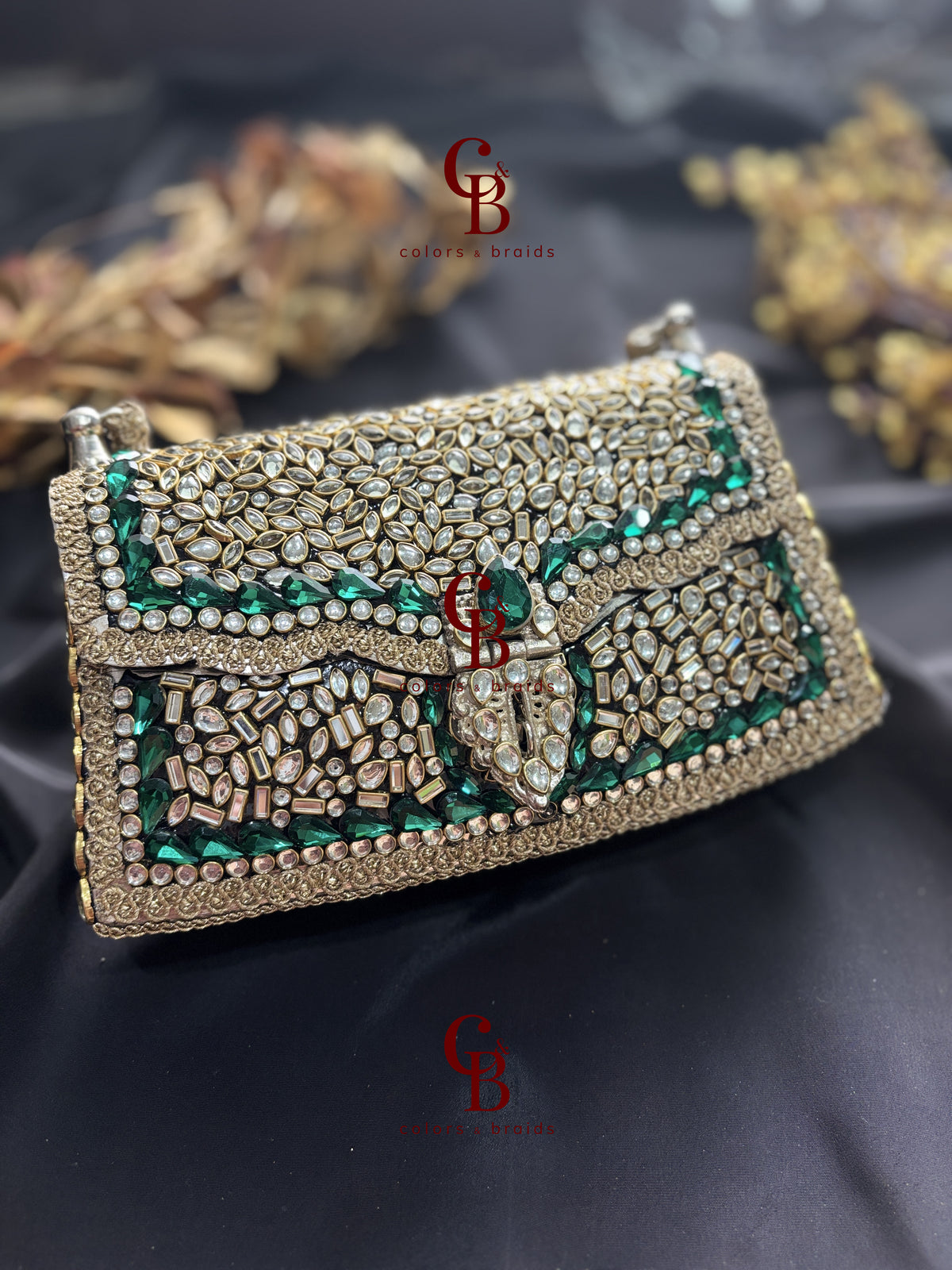 Rajgharana Emerald Crystals Brass Kundan Clutch