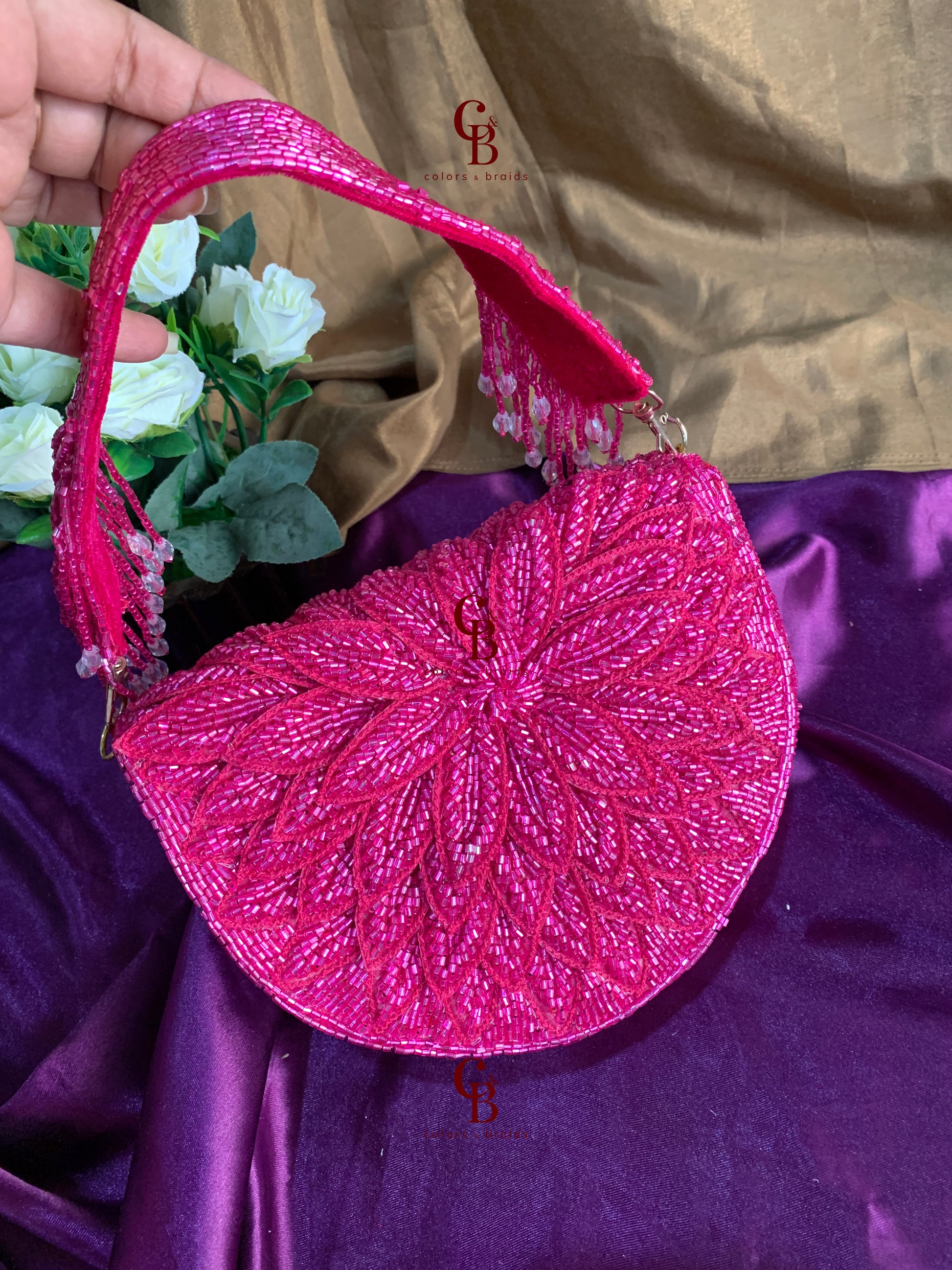 Pankhari Flap Clutch