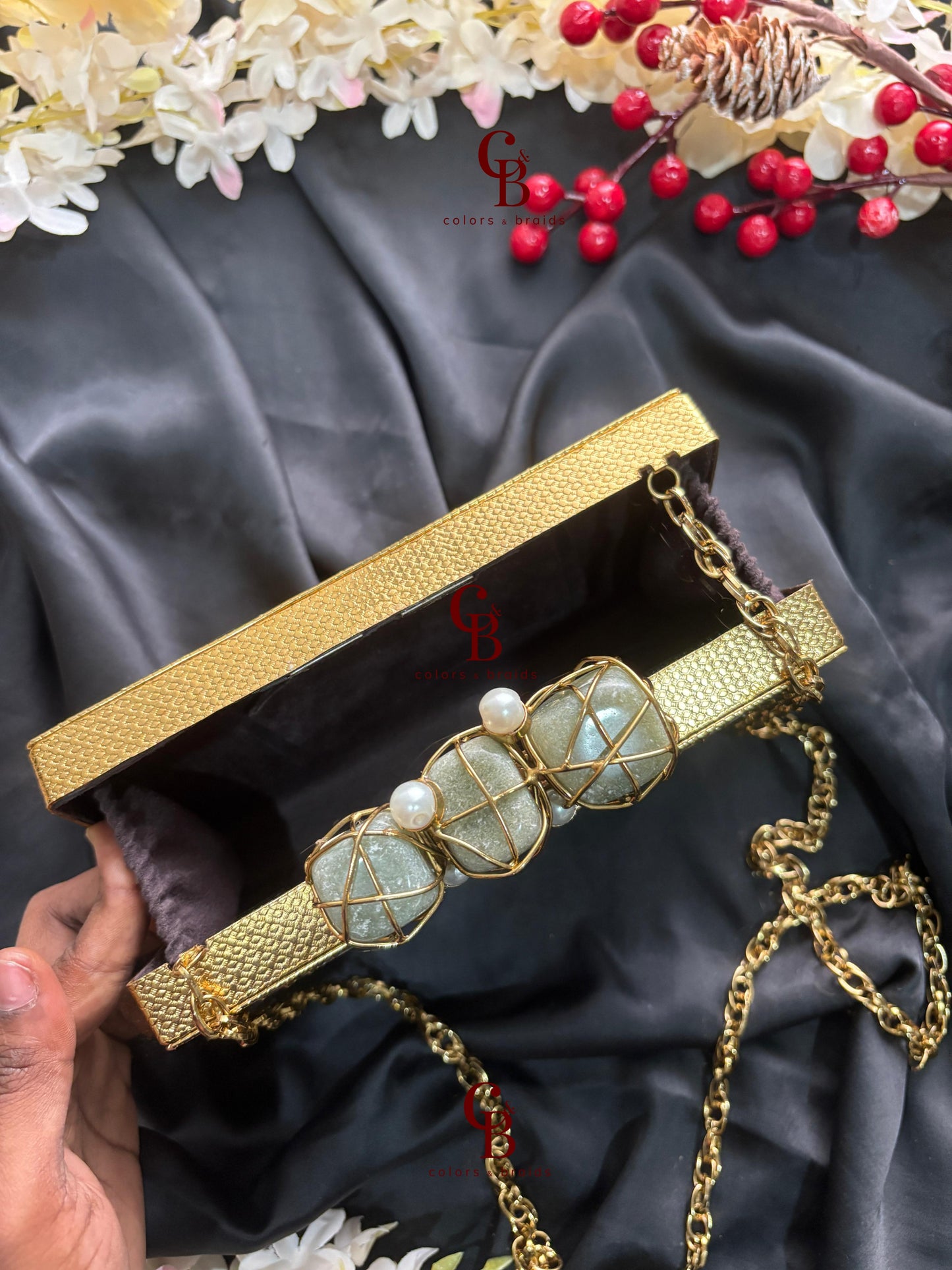 Lihaaz MOP Clutch