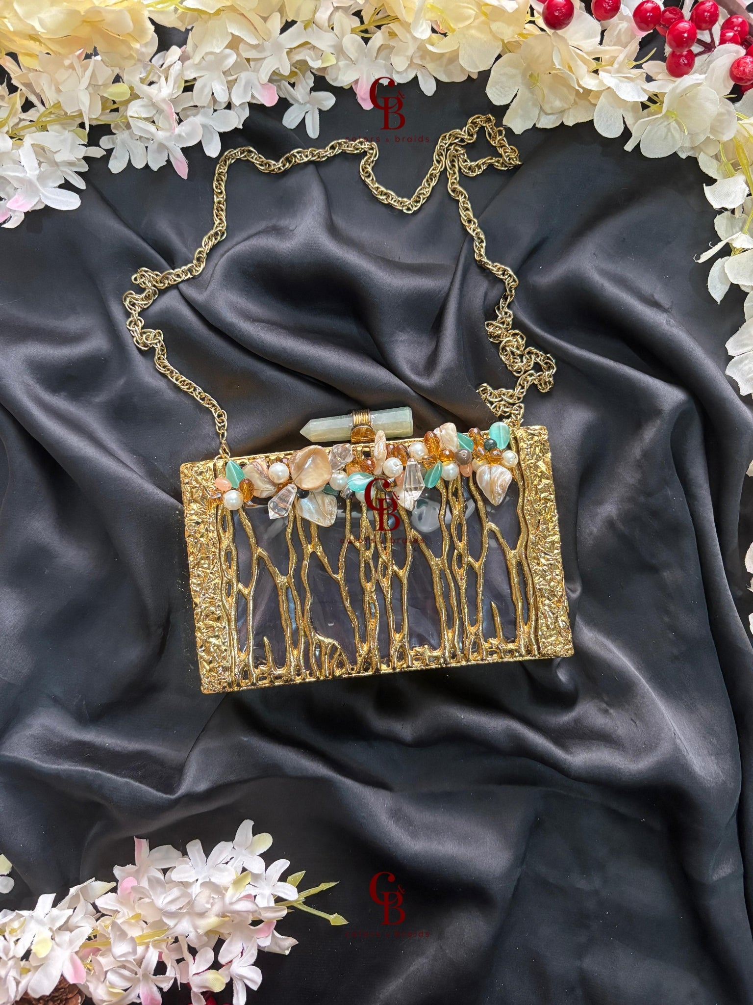 Faiza Mother of Pearl Brass Clutch – colorsandbraids