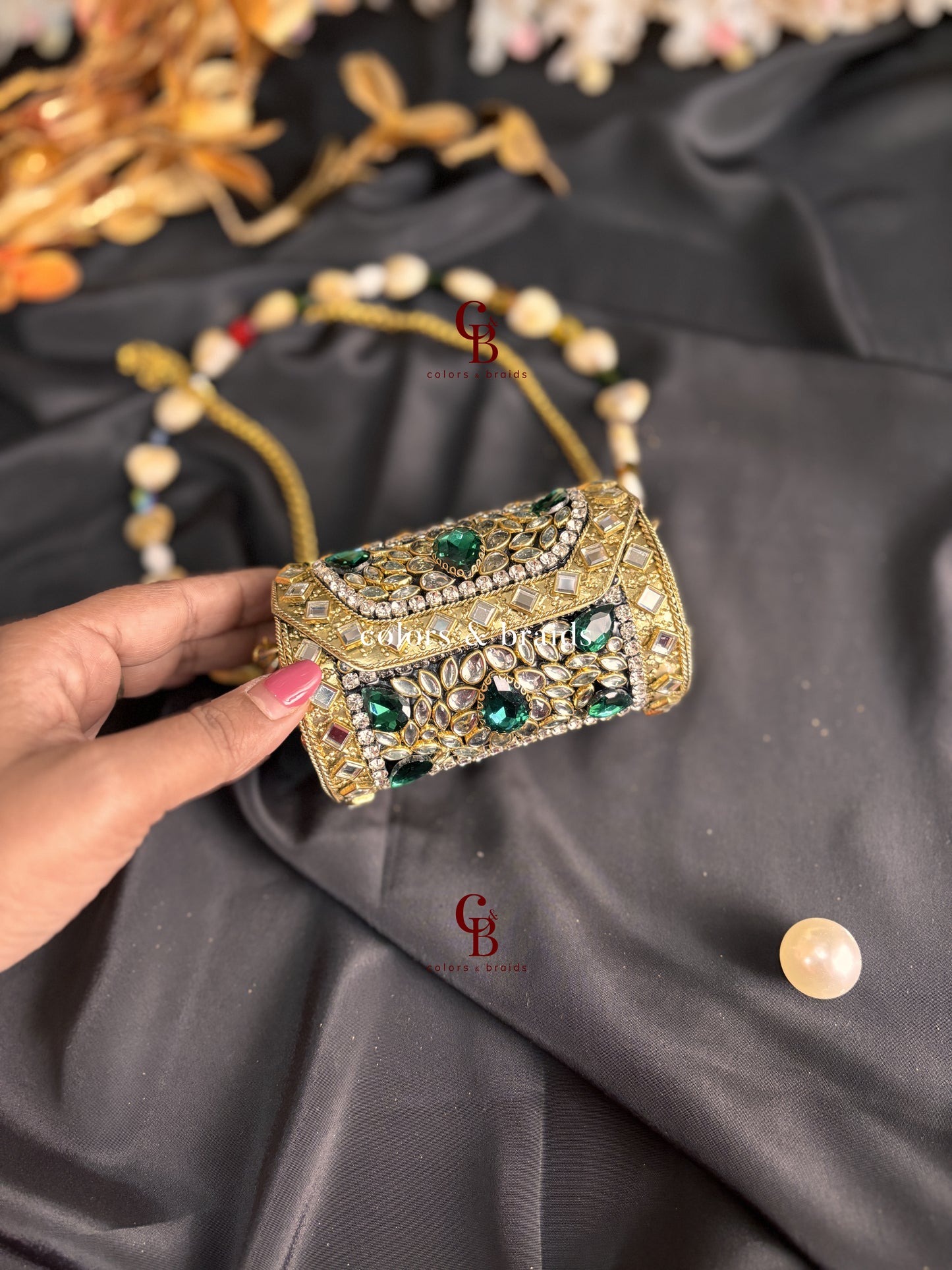 Ama Kundan Clutch - Mini