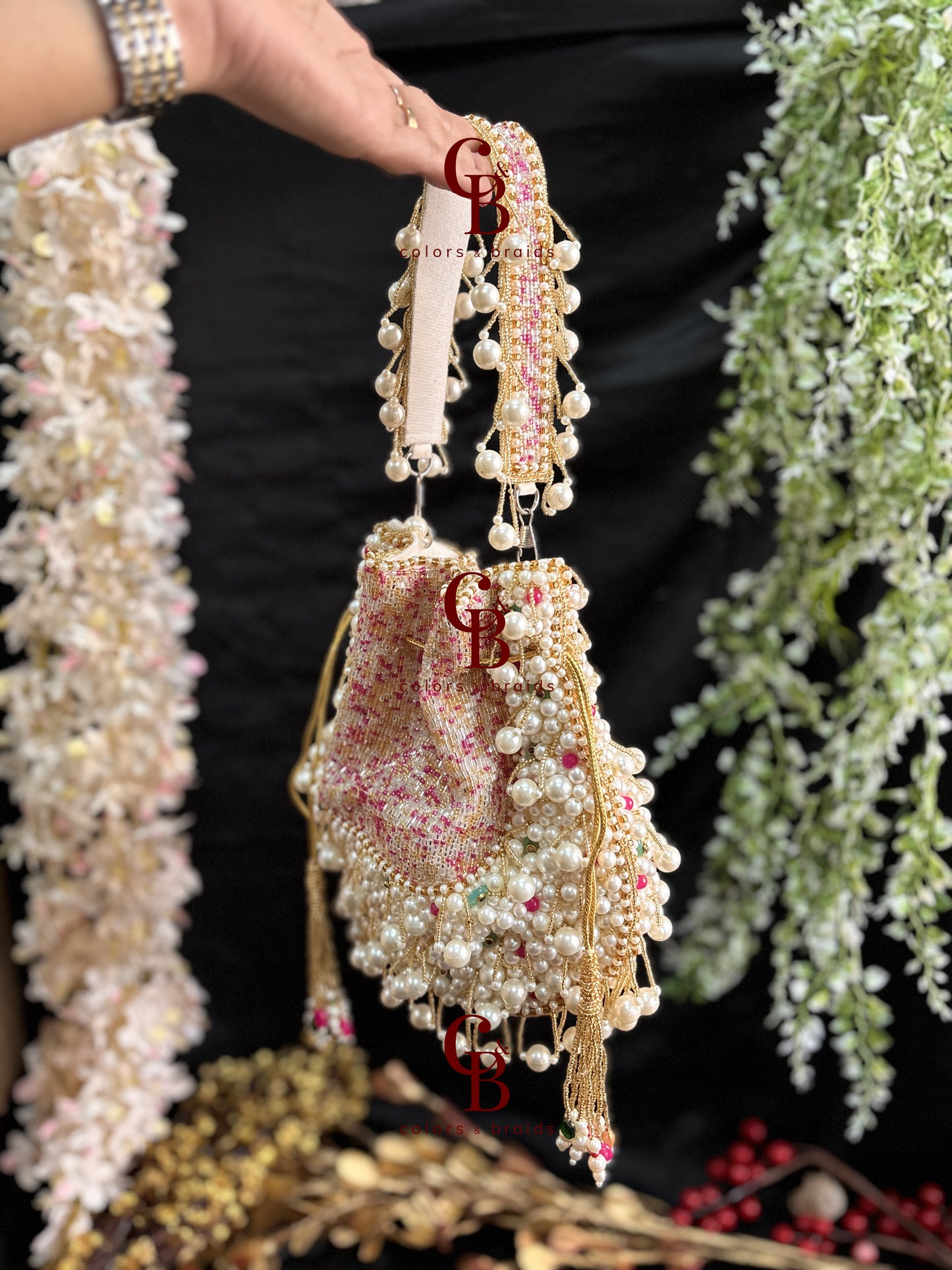 Gulnaaz Pearl Potli
