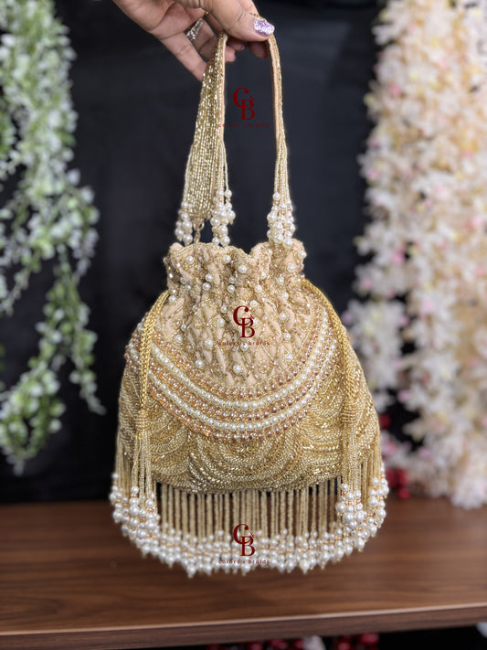 Kayra Light Gold Potli