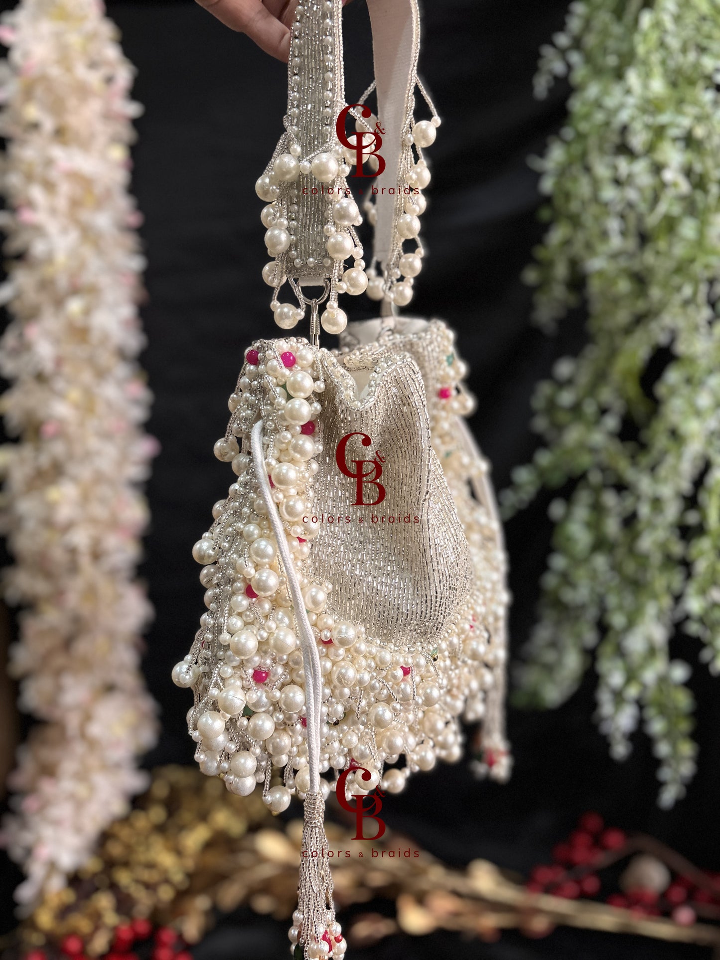 Gulnaaz Pearl Potli