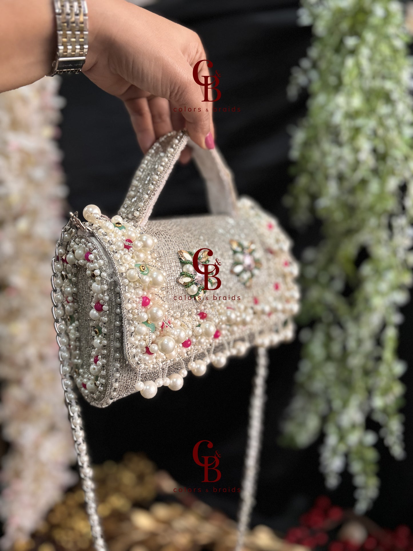 Gulnaaz Pearl Flap